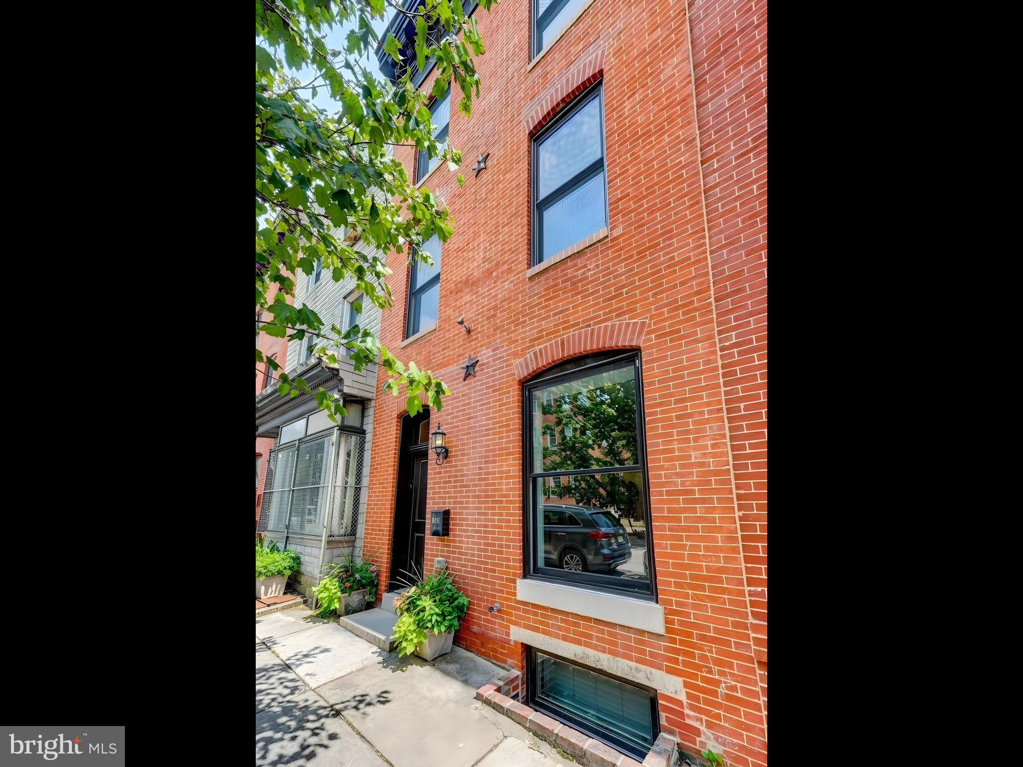 BUTCHERS HILL - Residential