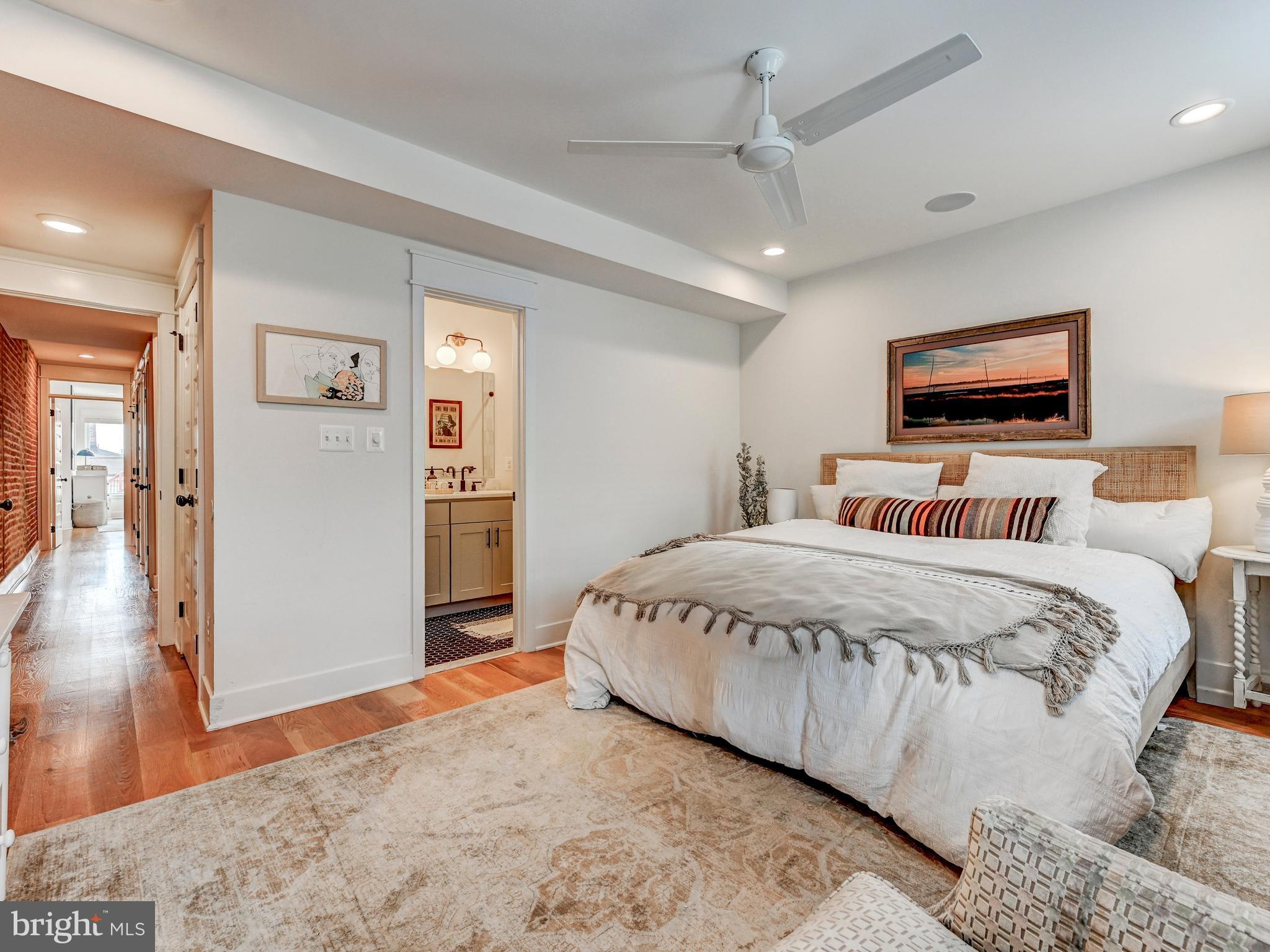 BUTCHERS HILL - Residential