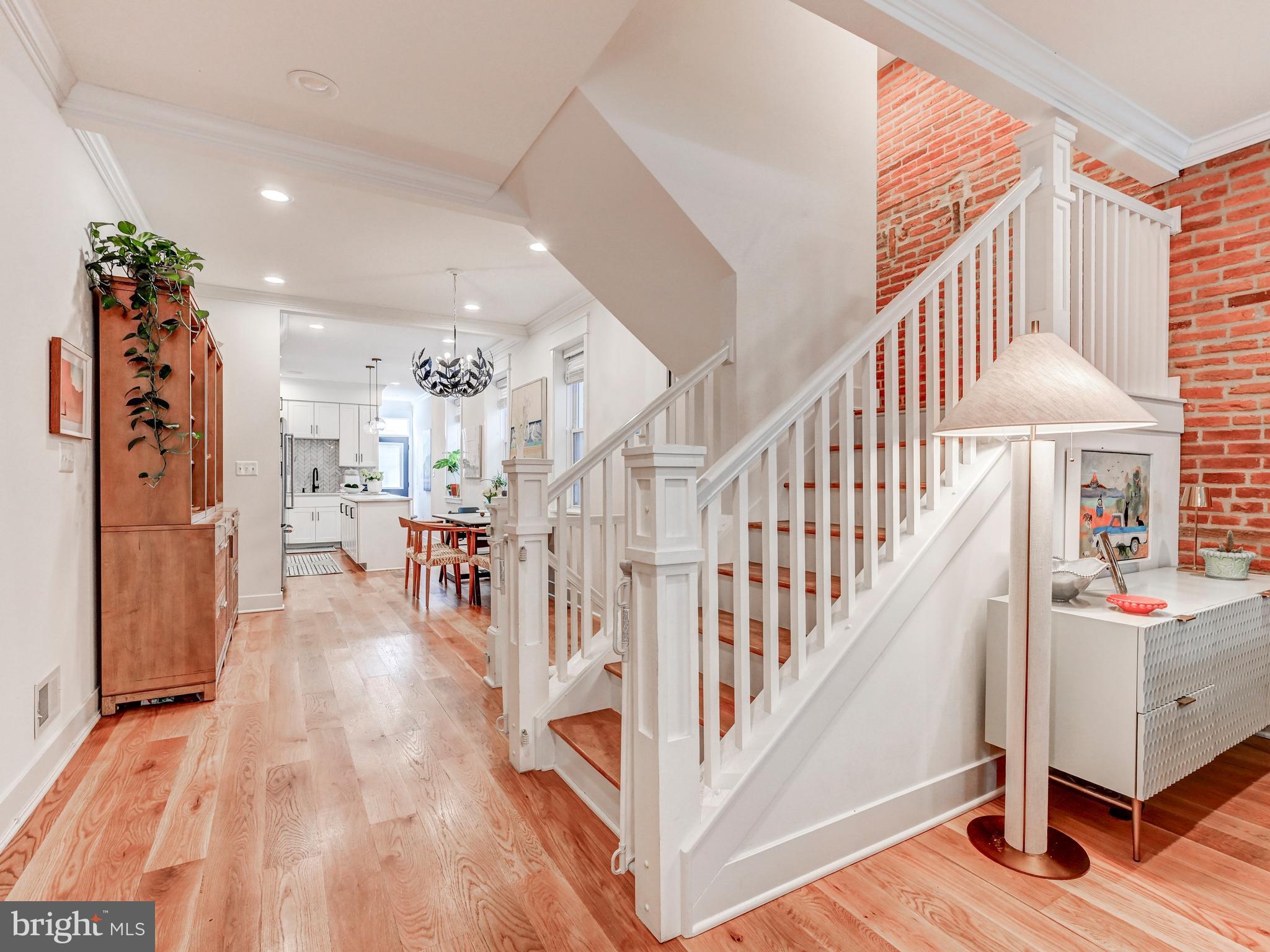 BUTCHERS HILL - Residential