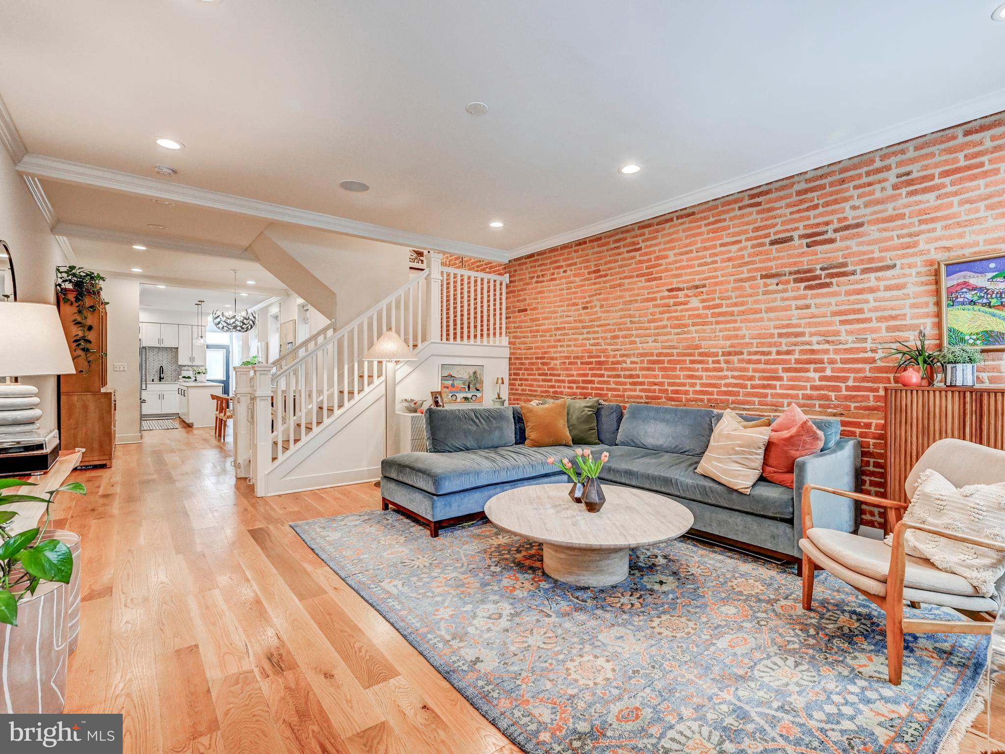 BUTCHERS HILL - Residential