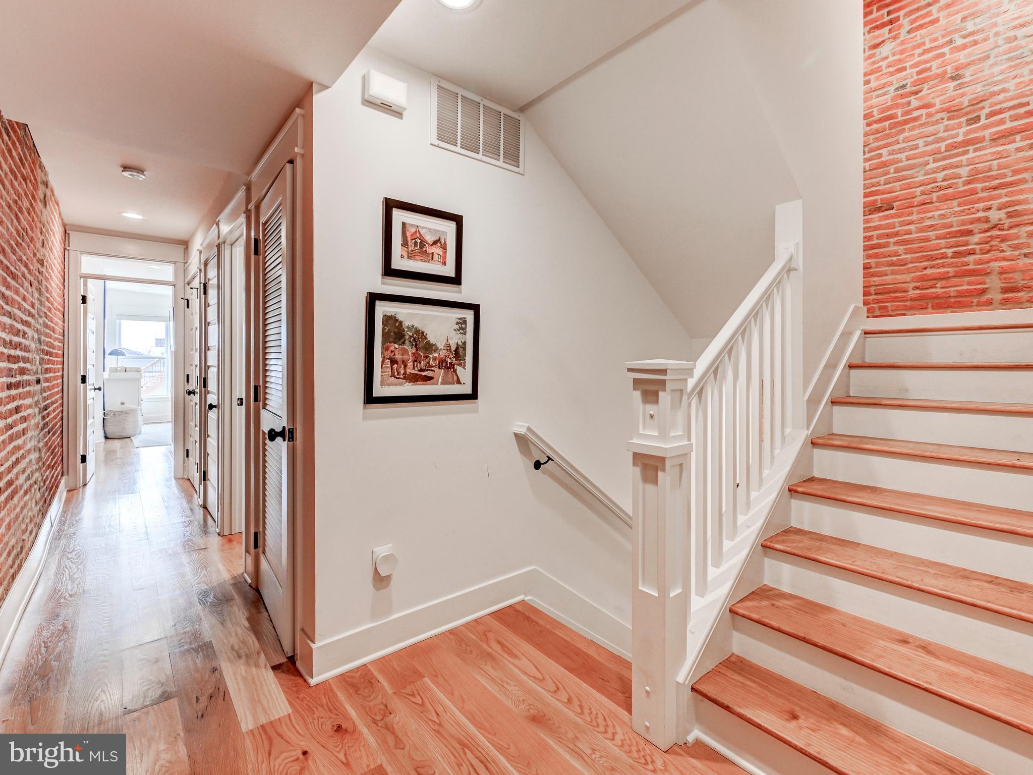 BUTCHERS HILL - Residential