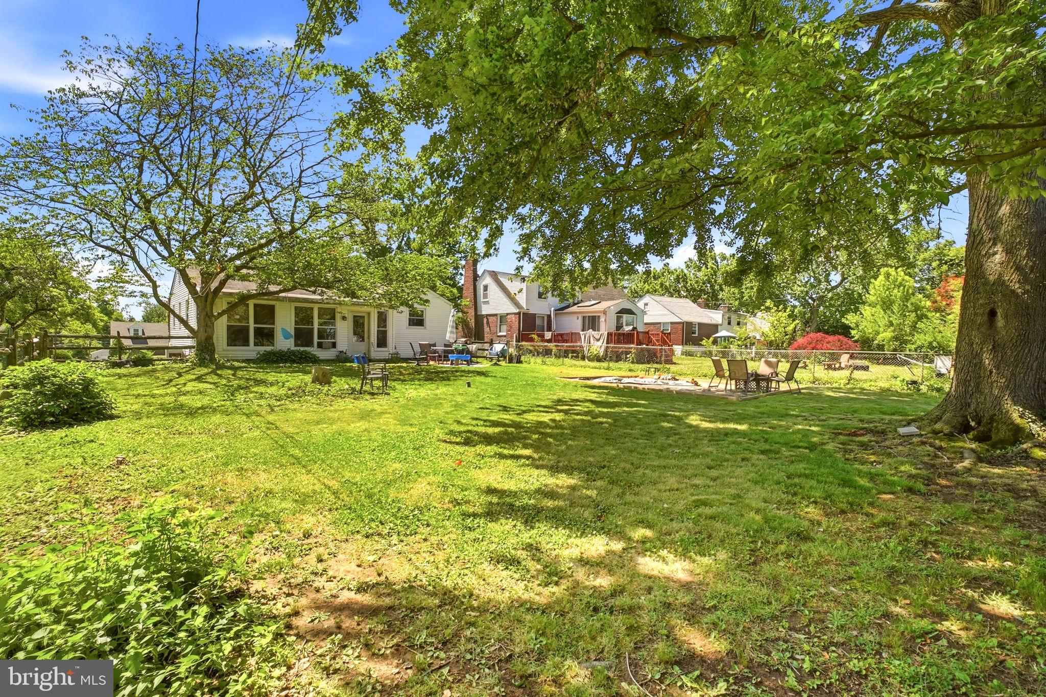 MEADOWBROOK - Residential