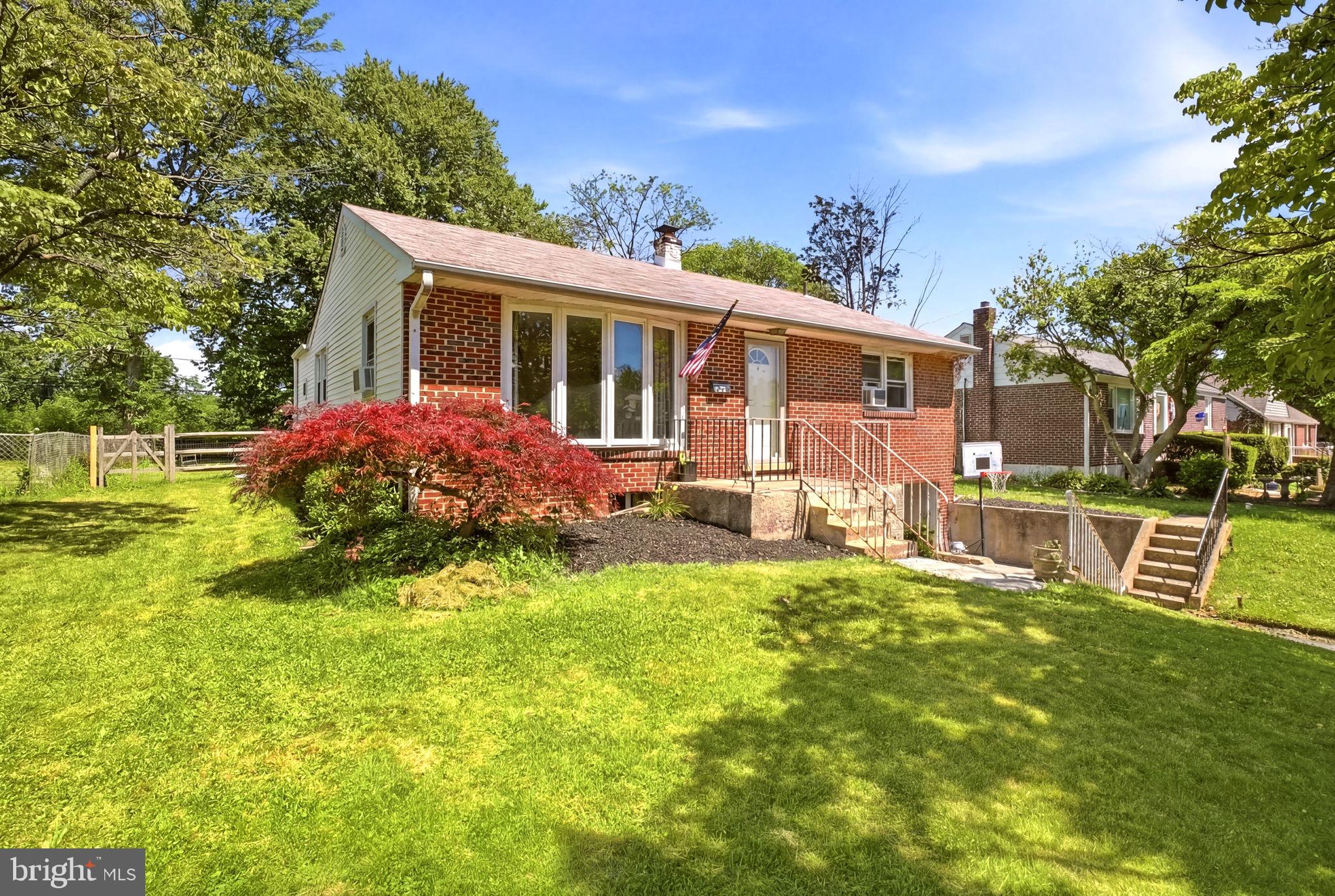 MEADOWBROOK - Residential