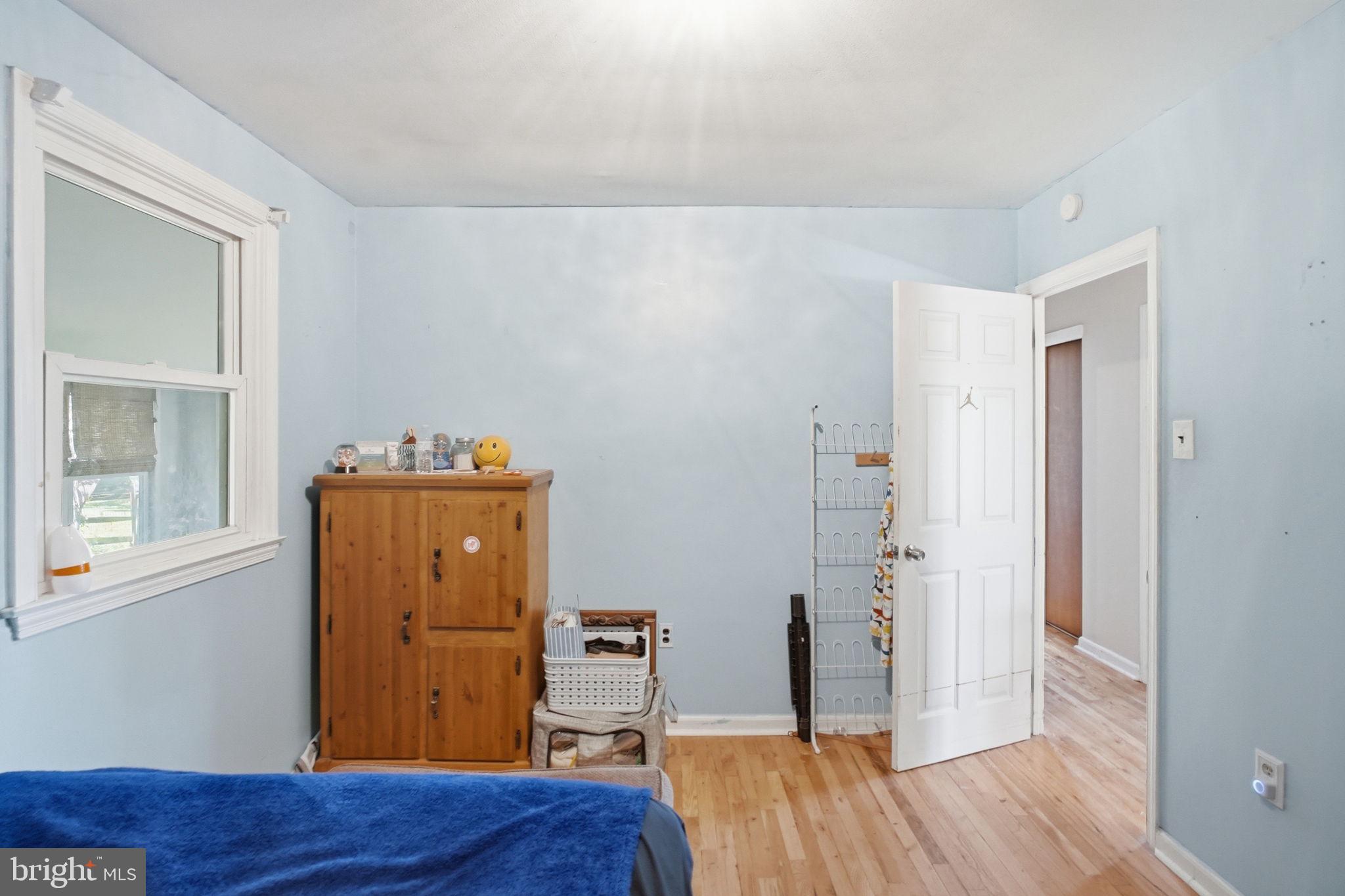 MEADOWBROOK - Residential