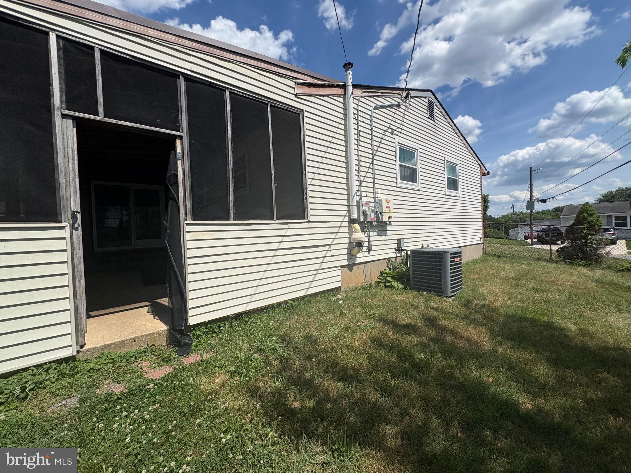 BROOKSIDE - Residential
