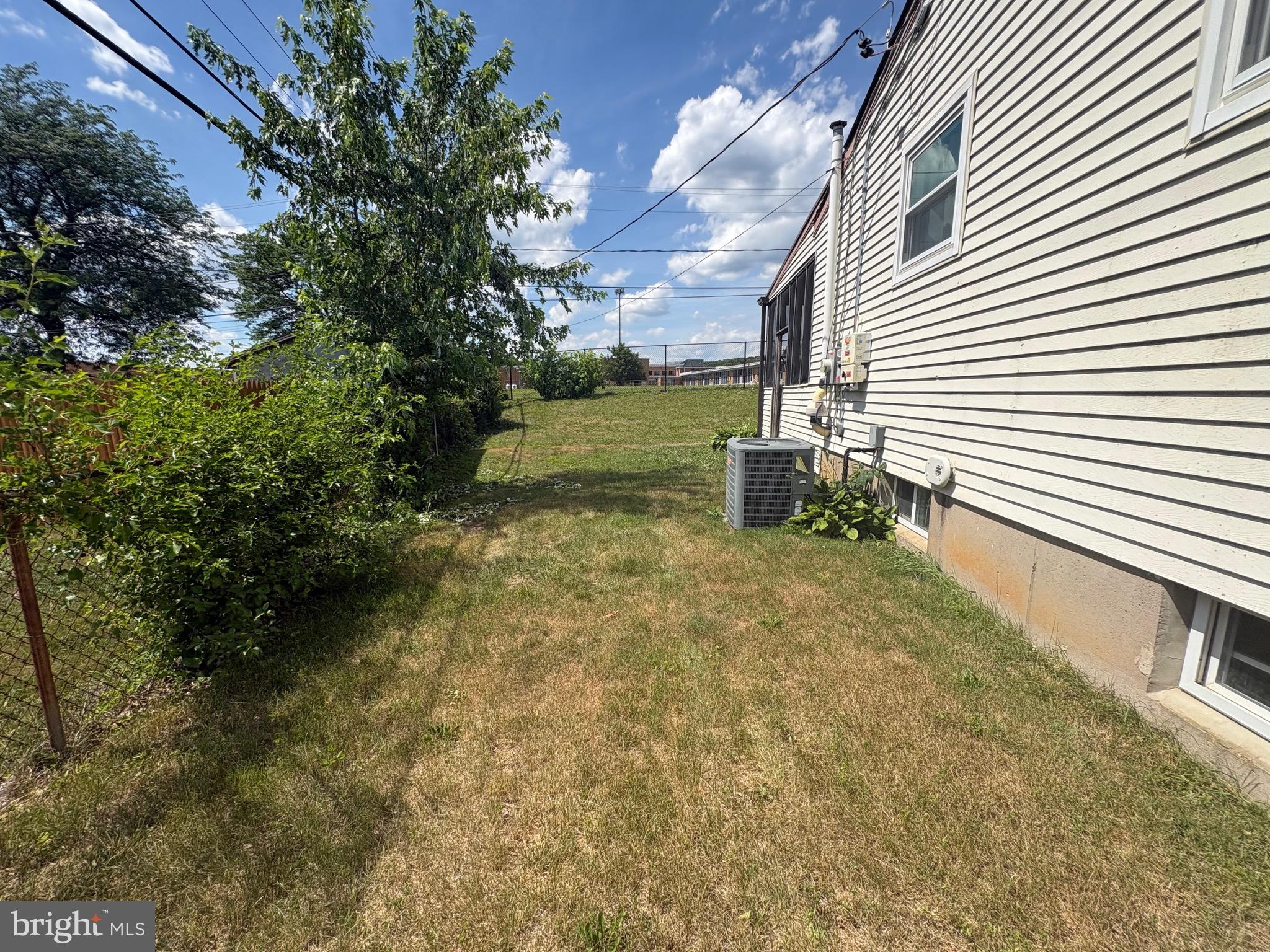 BROOKSIDE - Residential