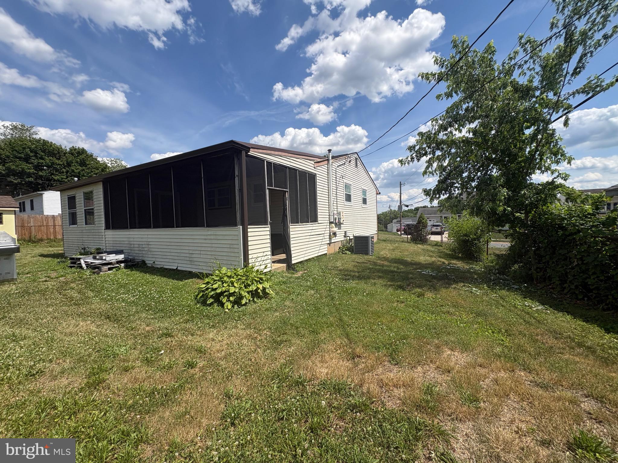 BROOKSIDE - Residential