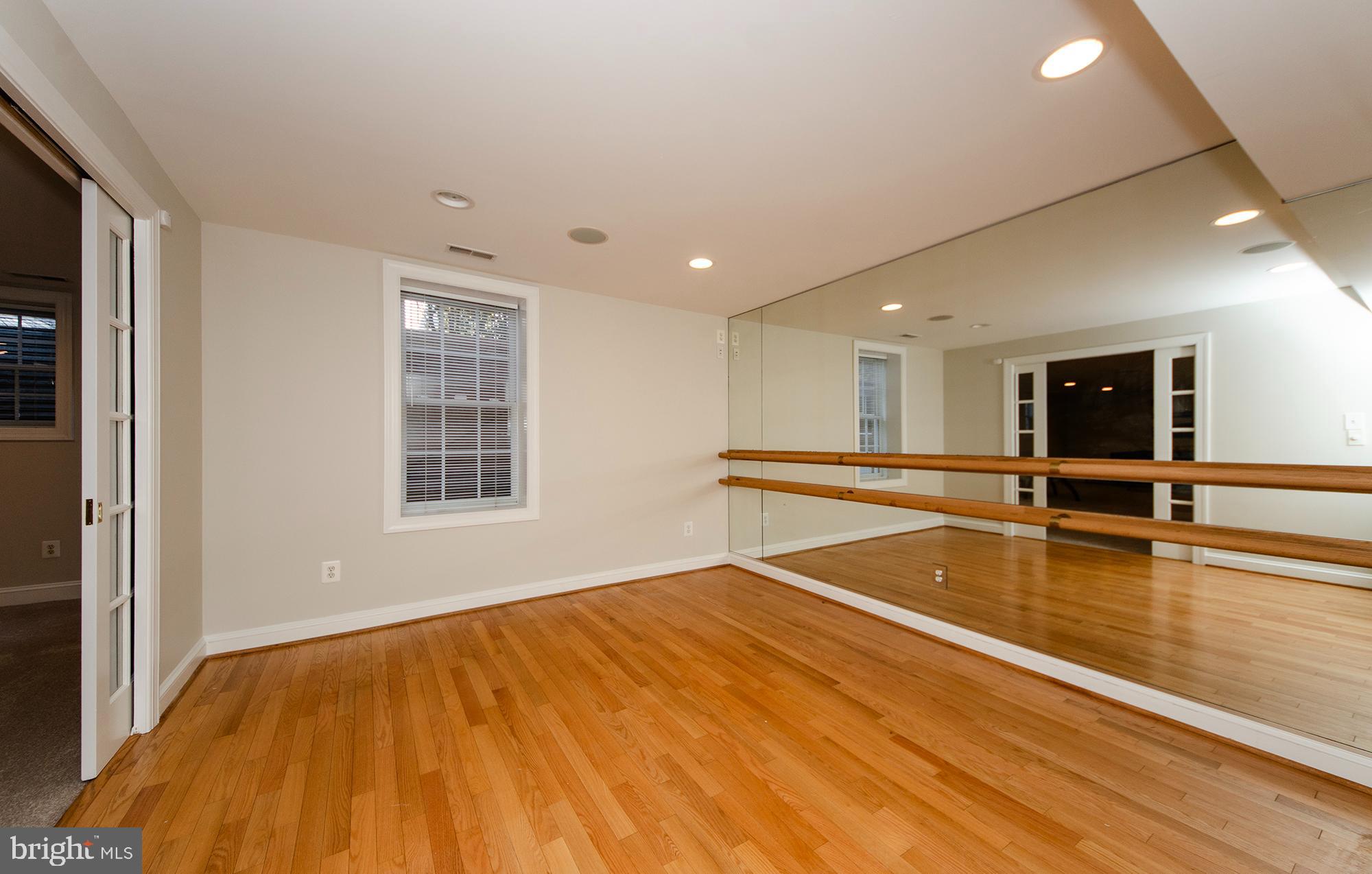 FALLVIEW - Residential