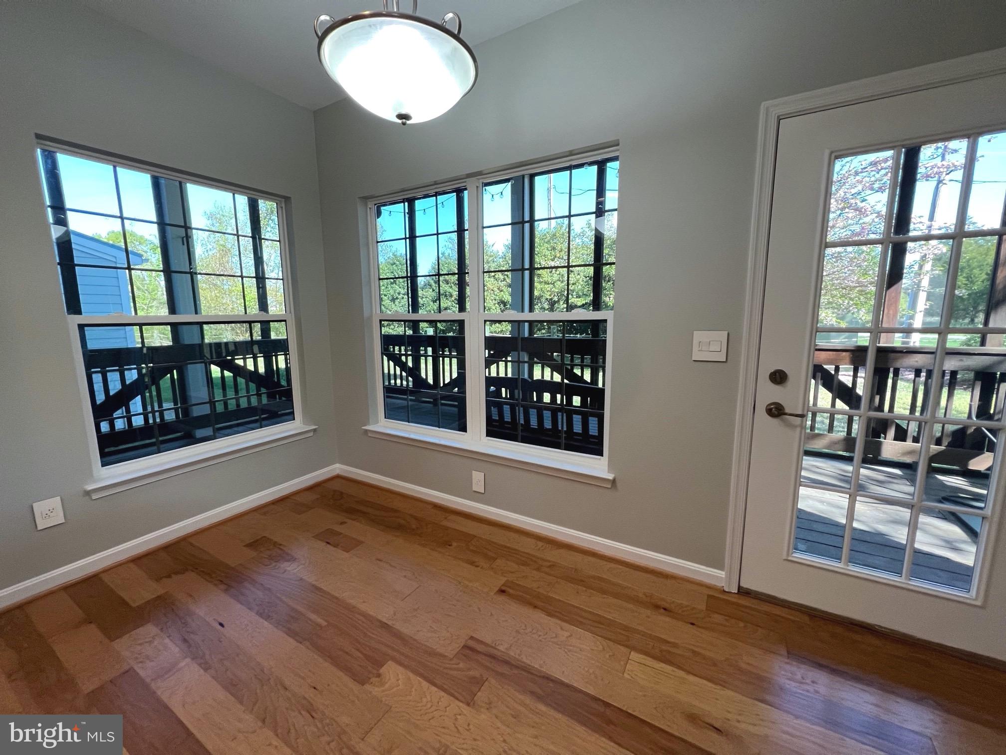 SOLOMONS LANDING - Residential