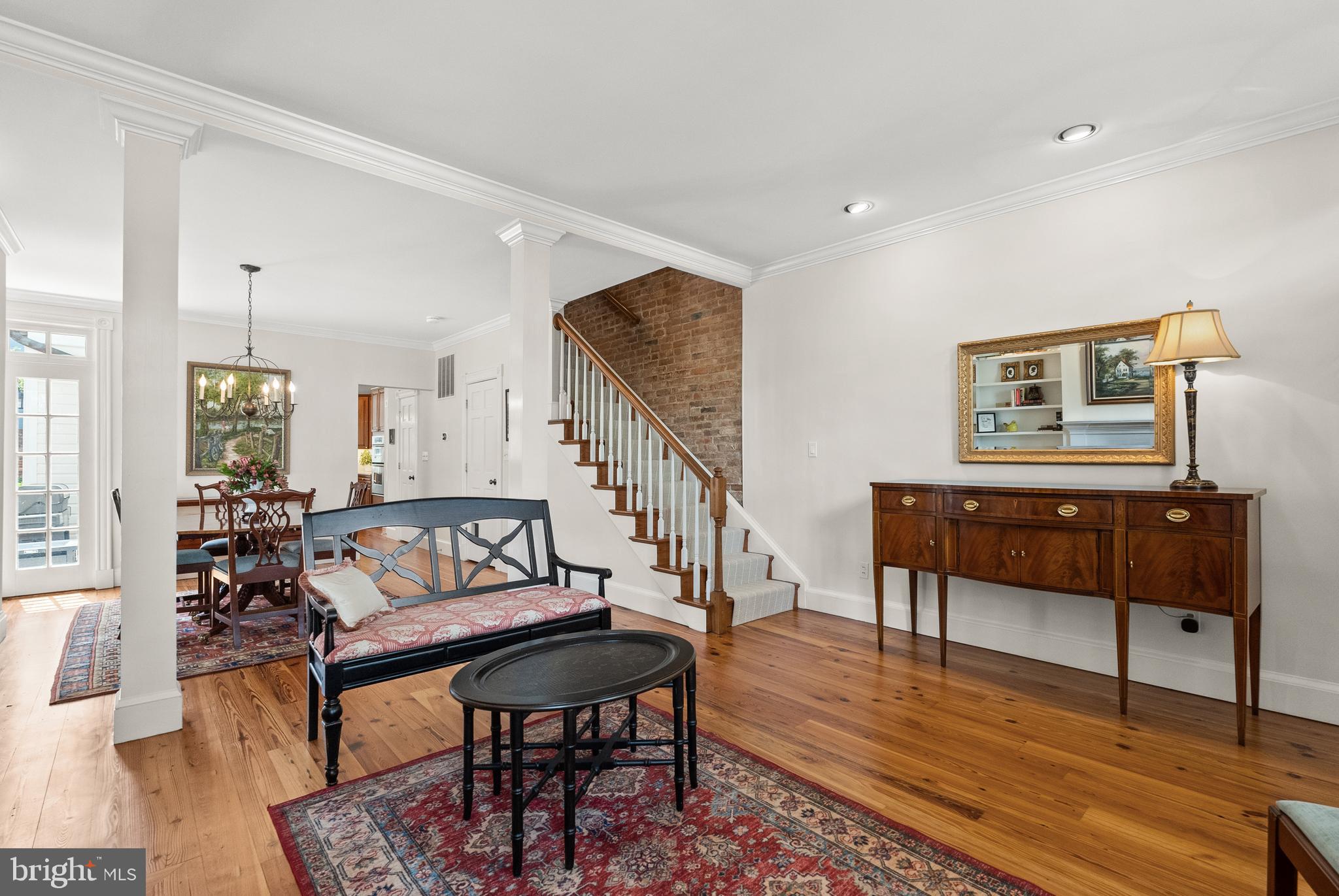 OLD TOWN ALEXANDRIA - Residential