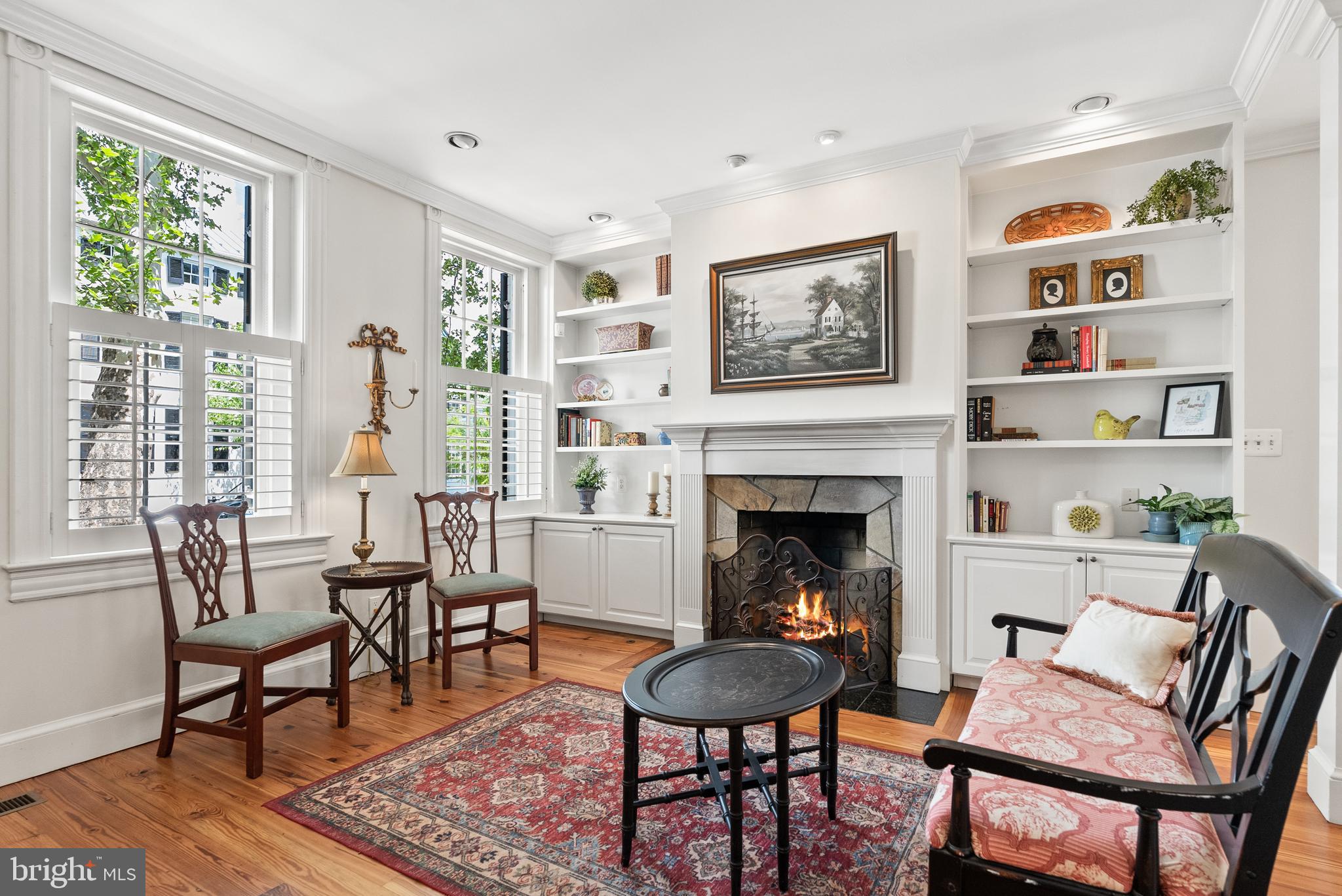 OLD TOWN ALEXANDRIA - Residential
