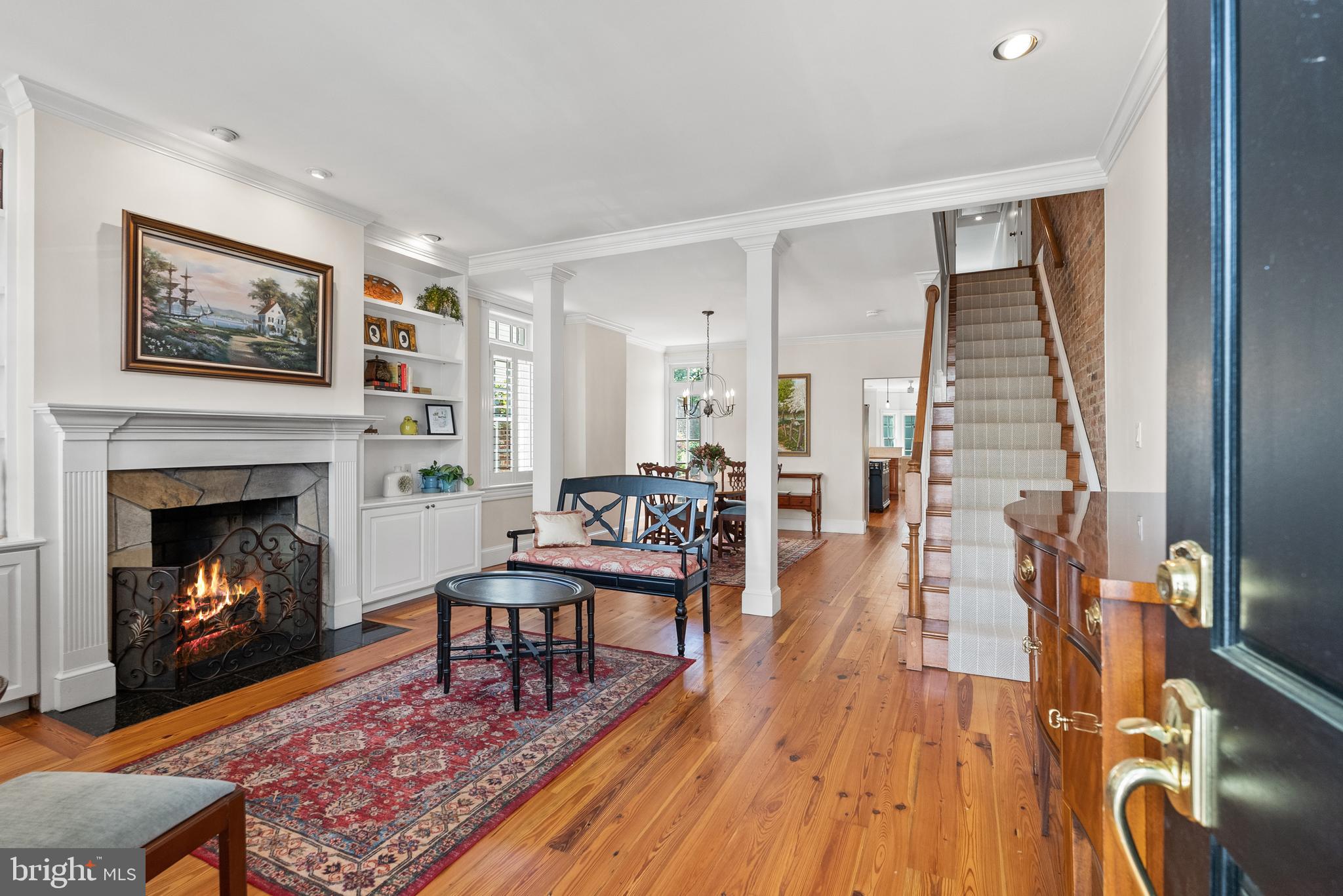 OLD TOWN ALEXANDRIA - Residential