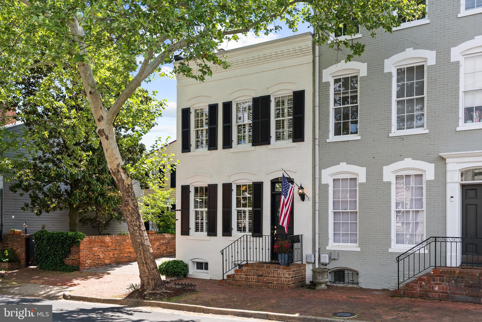 OLD TOWN ALEXANDRIA - Residential