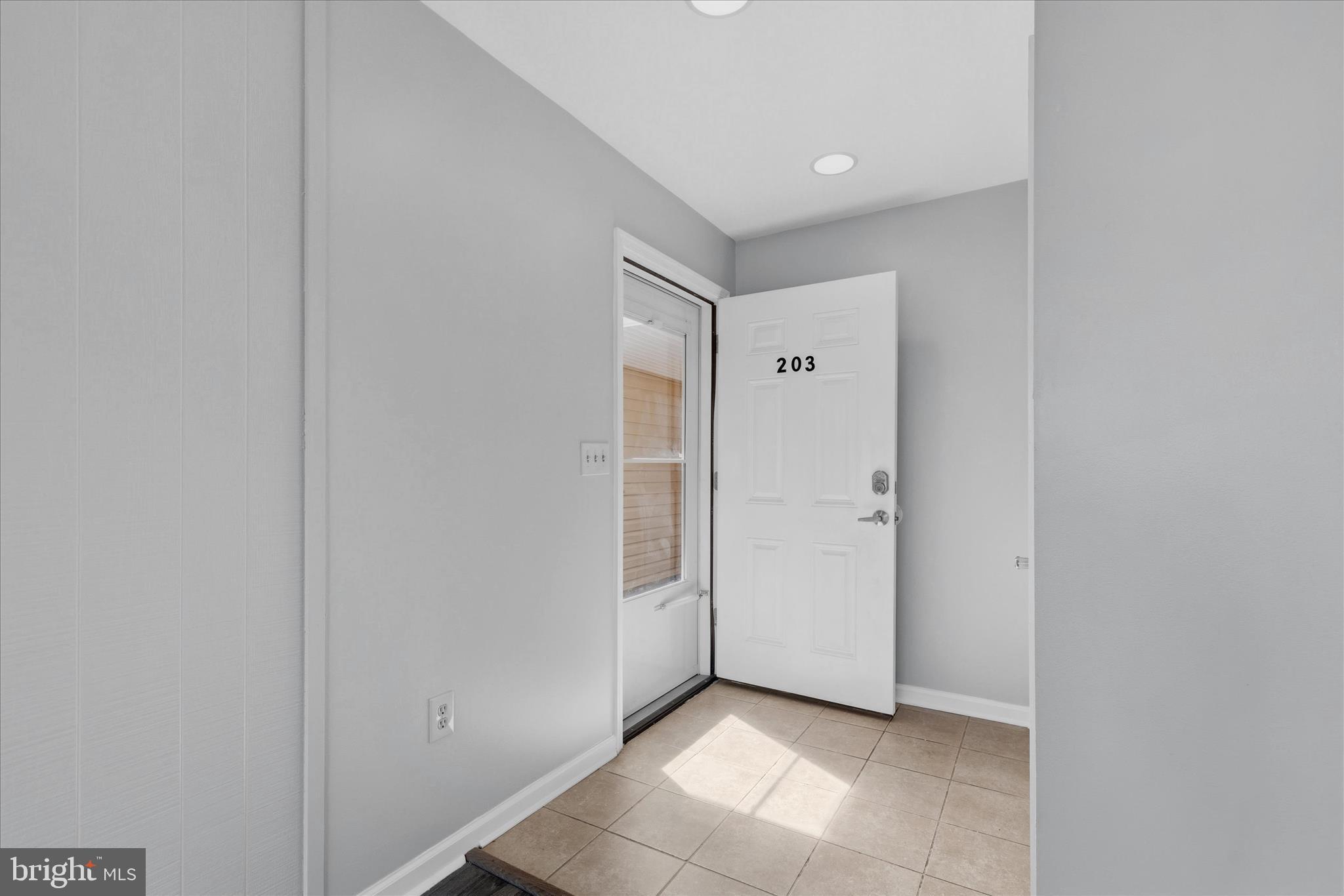 GULLWAY VILLA - Residential