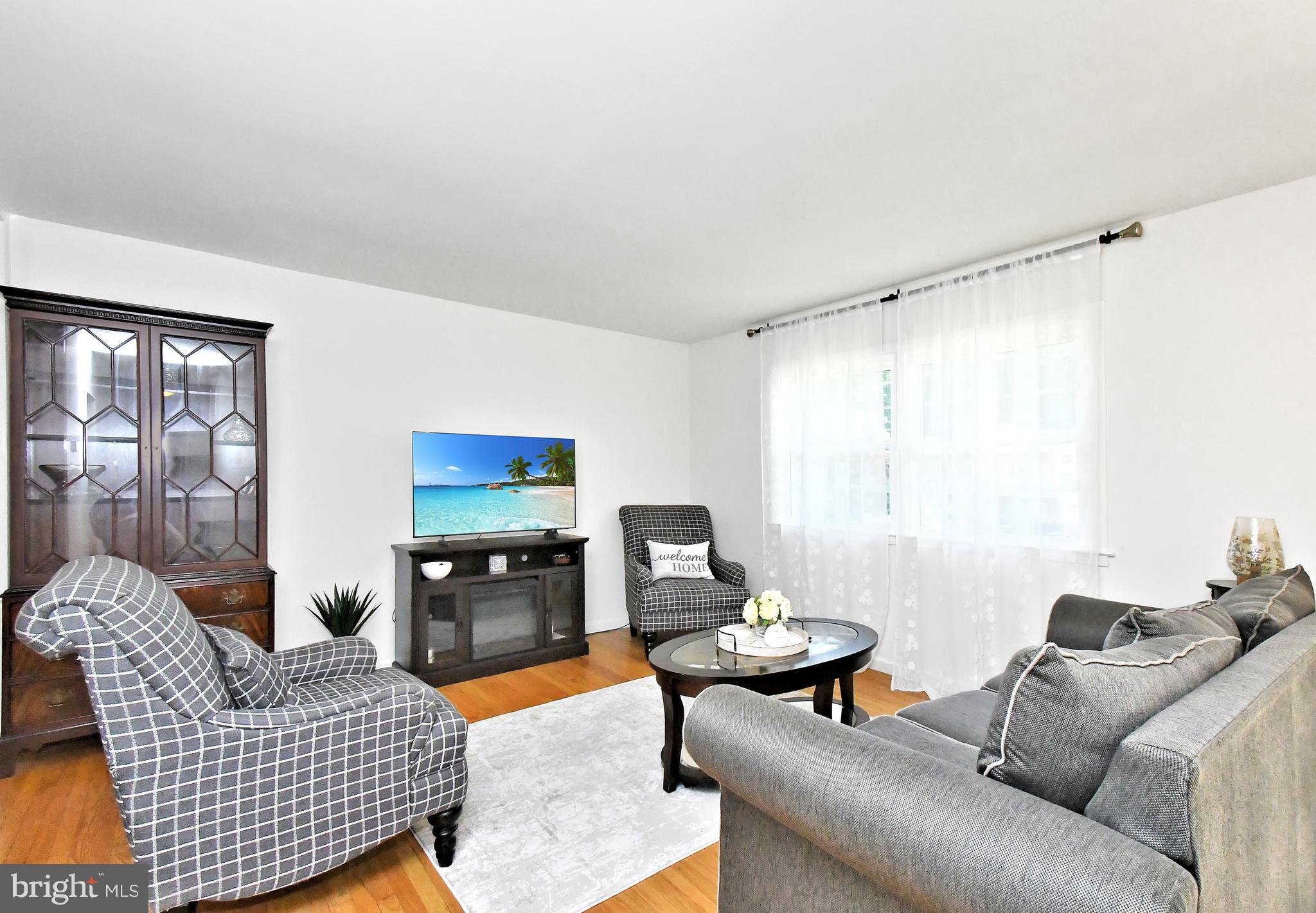 UPPER SOUTHAMPTON - Residential