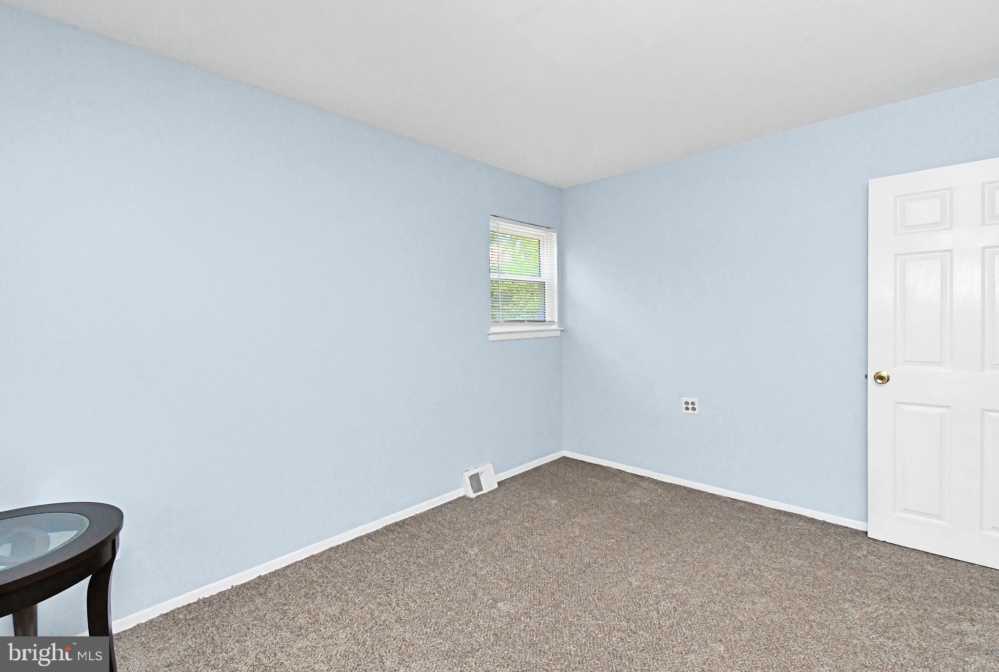 UPPER SOUTHAMPTON - Residential