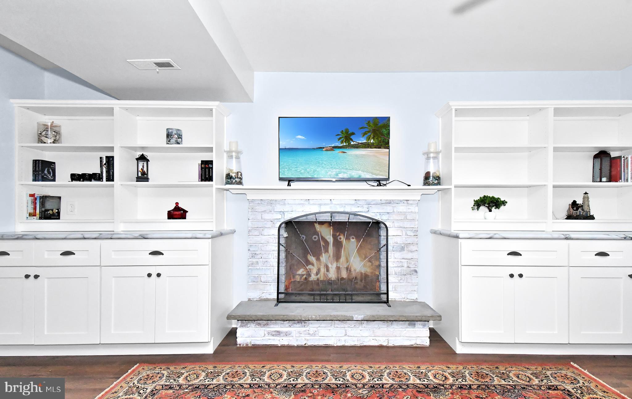 UPPER SOUTHAMPTON - Residential
