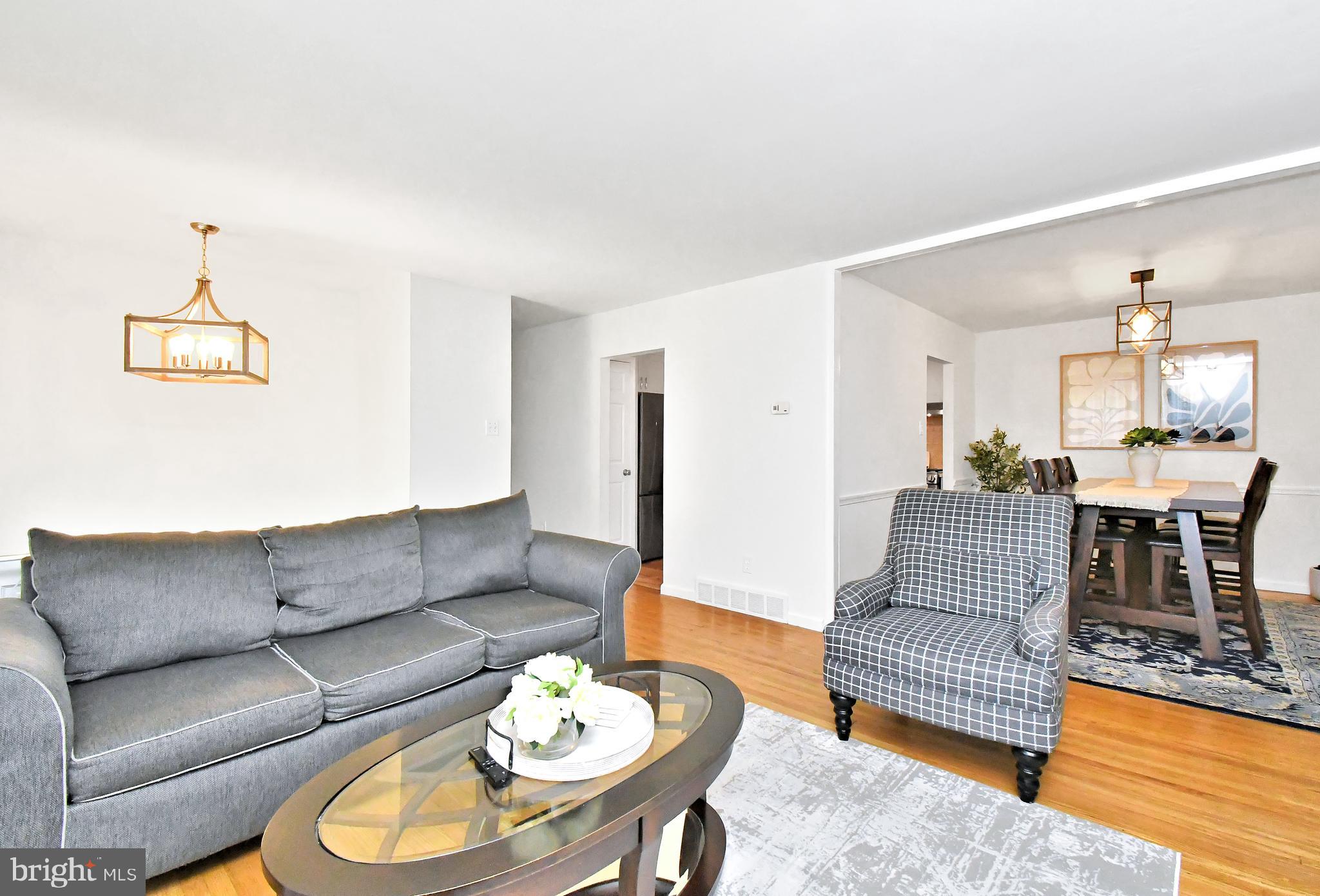 UPPER SOUTHAMPTON - Residential