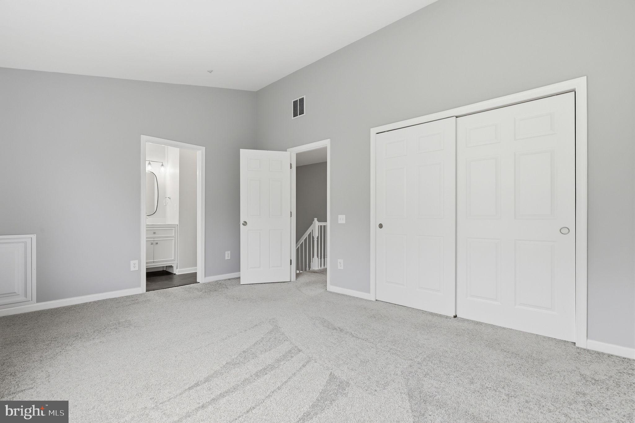 SPRING RIDGE - Residential