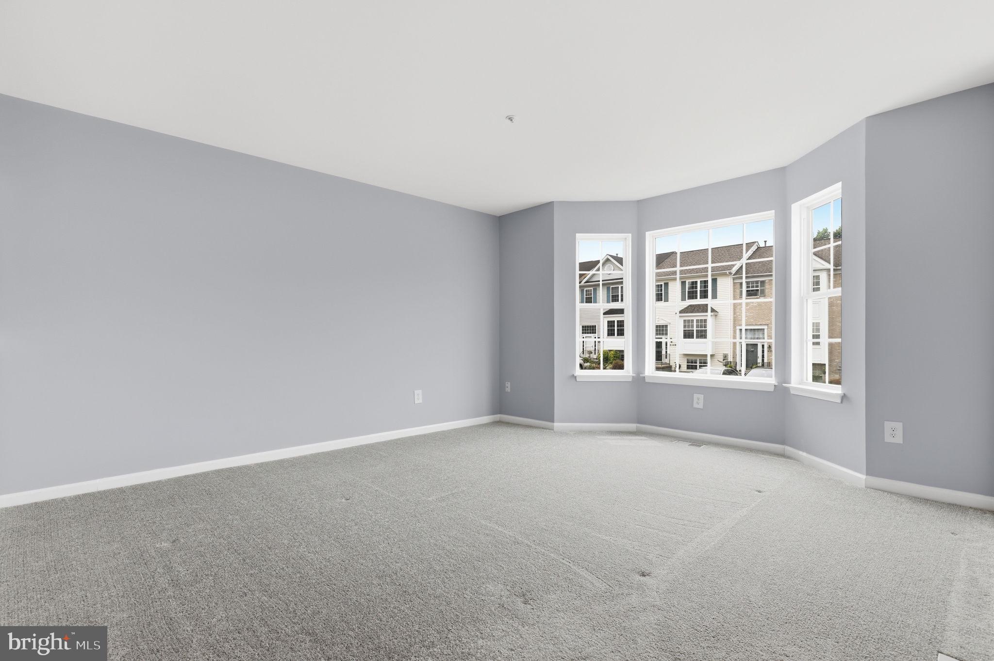 SPRING RIDGE - Residential