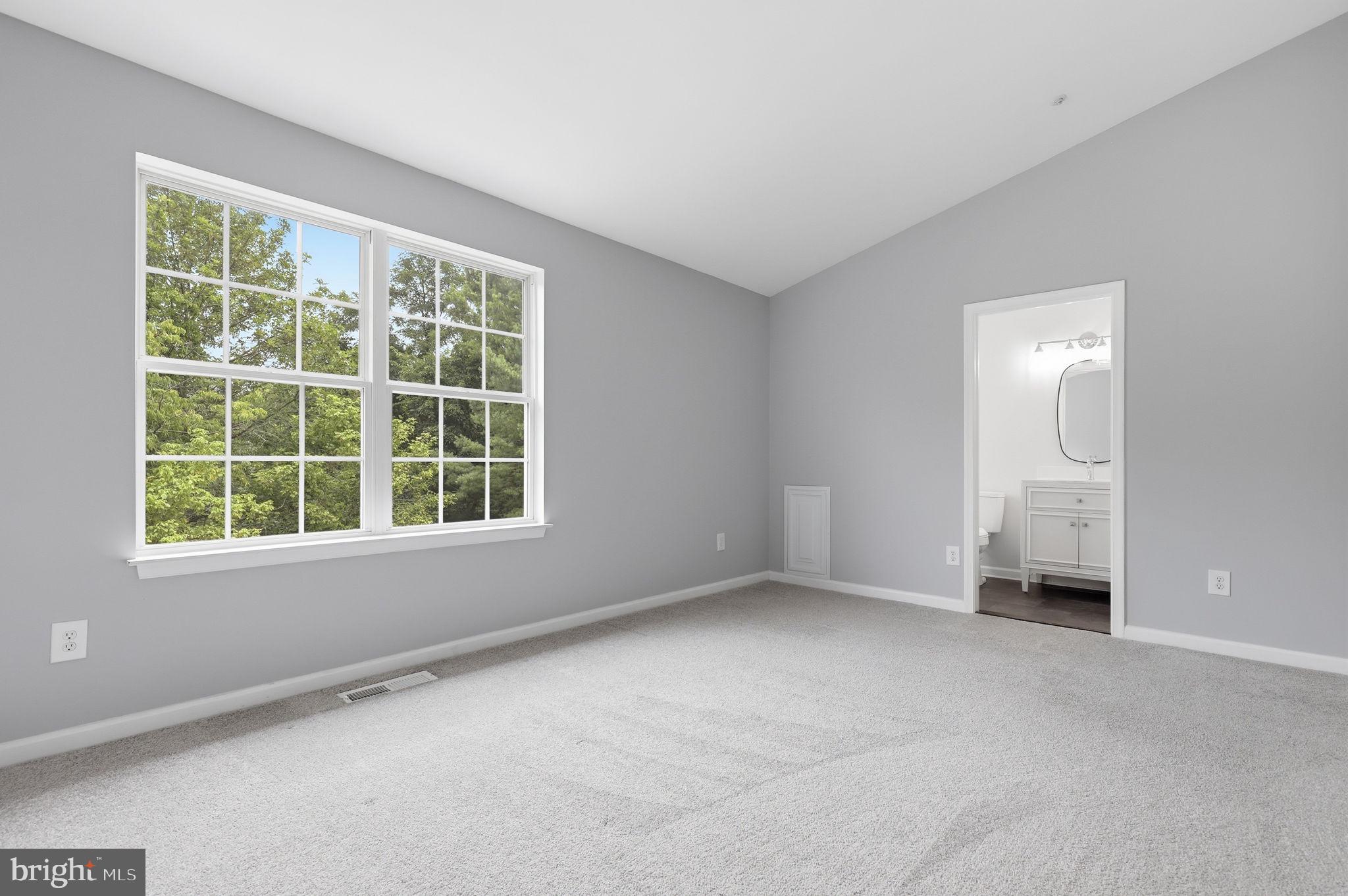 SPRING RIDGE - Residential