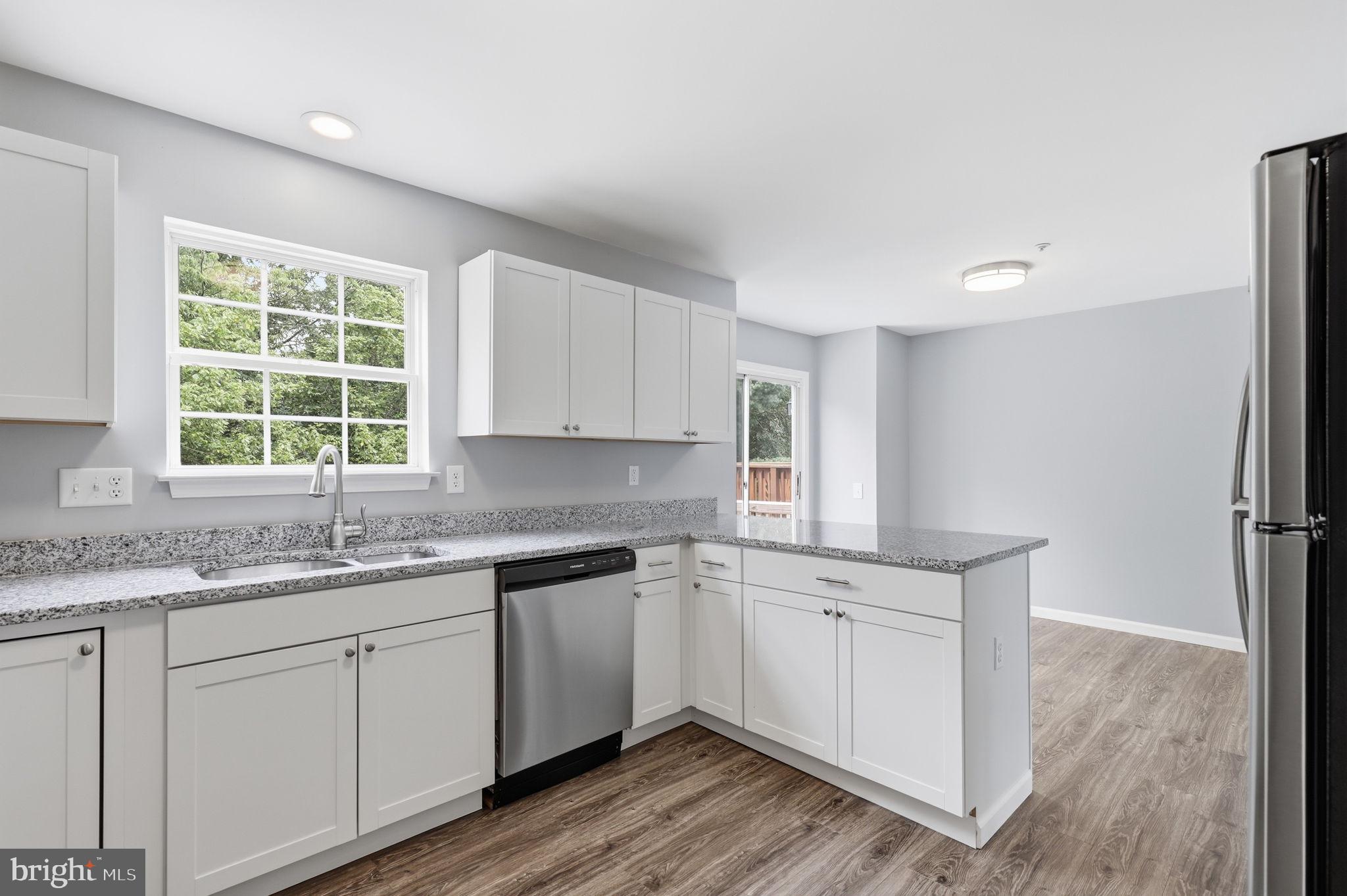SPRING RIDGE - Residential