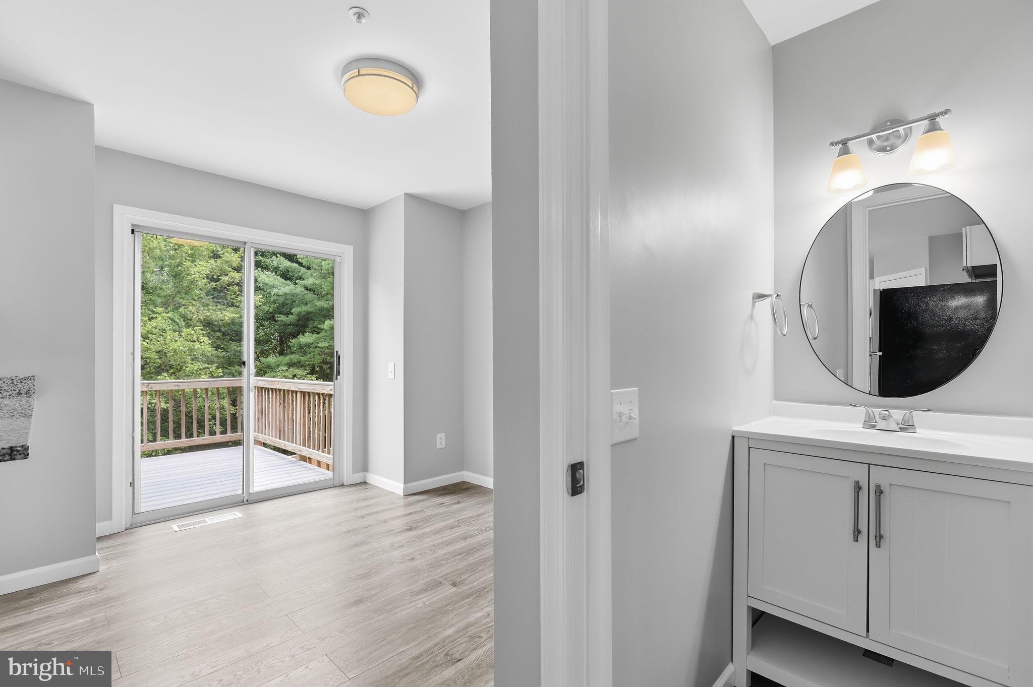 SPRING RIDGE - Residential