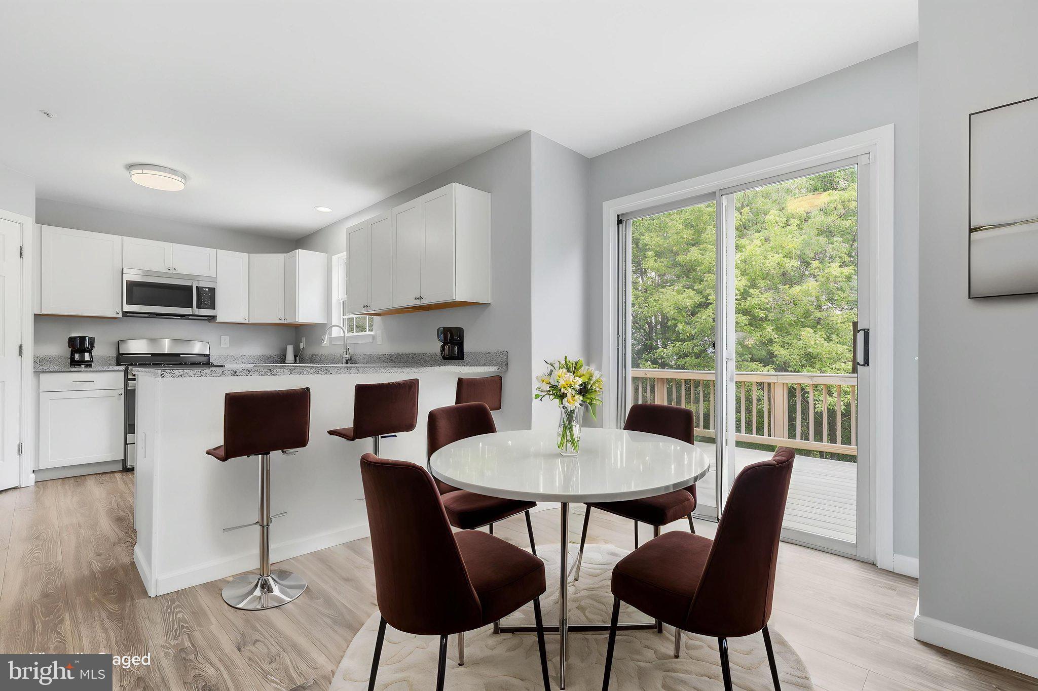 SPRING RIDGE - Residential