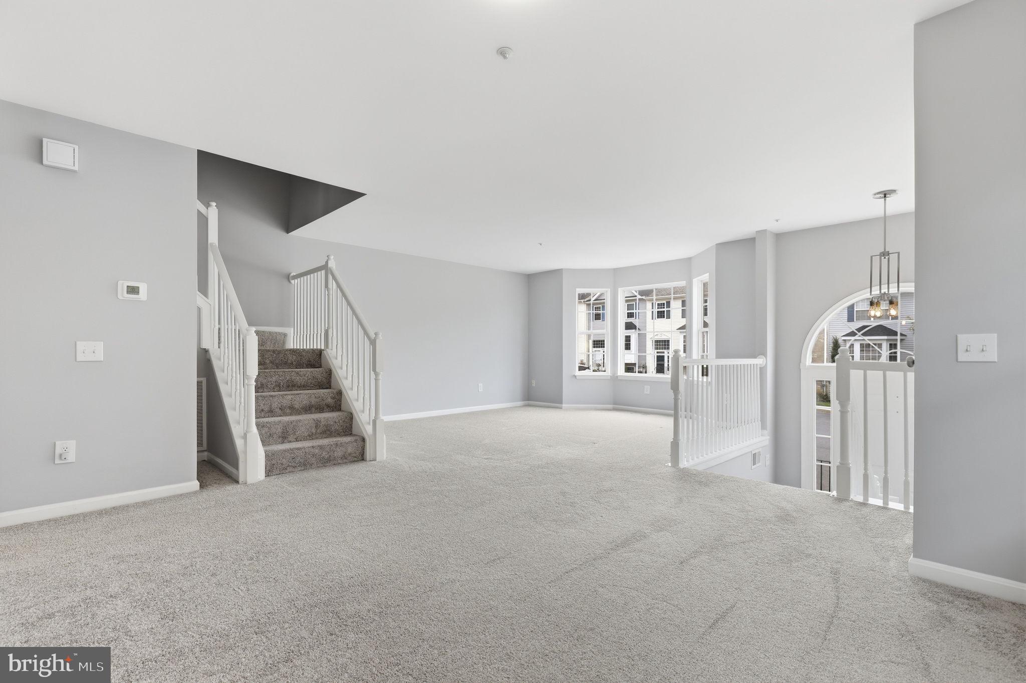 SPRING RIDGE - Residential