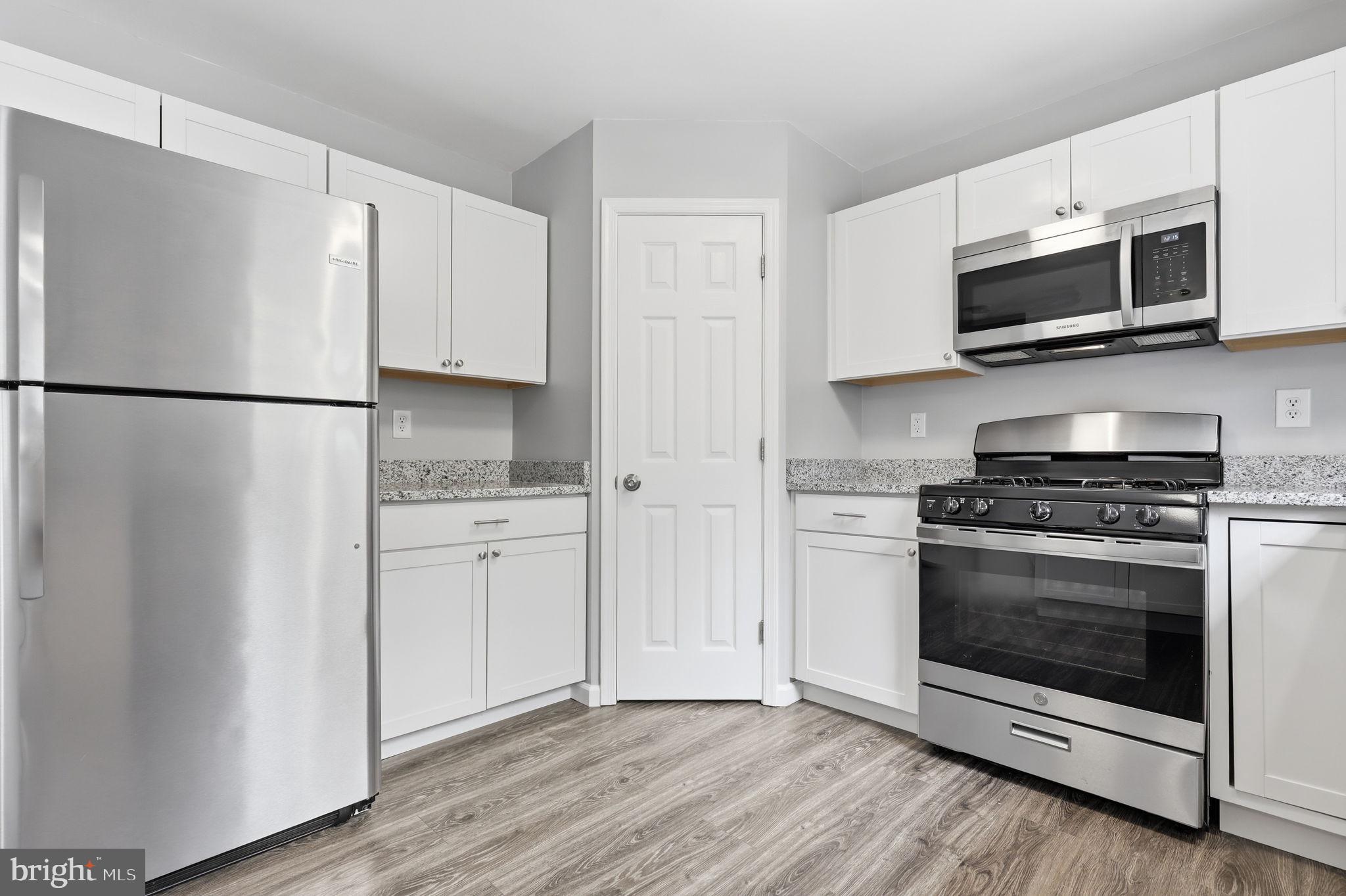 SPRING RIDGE - Residential