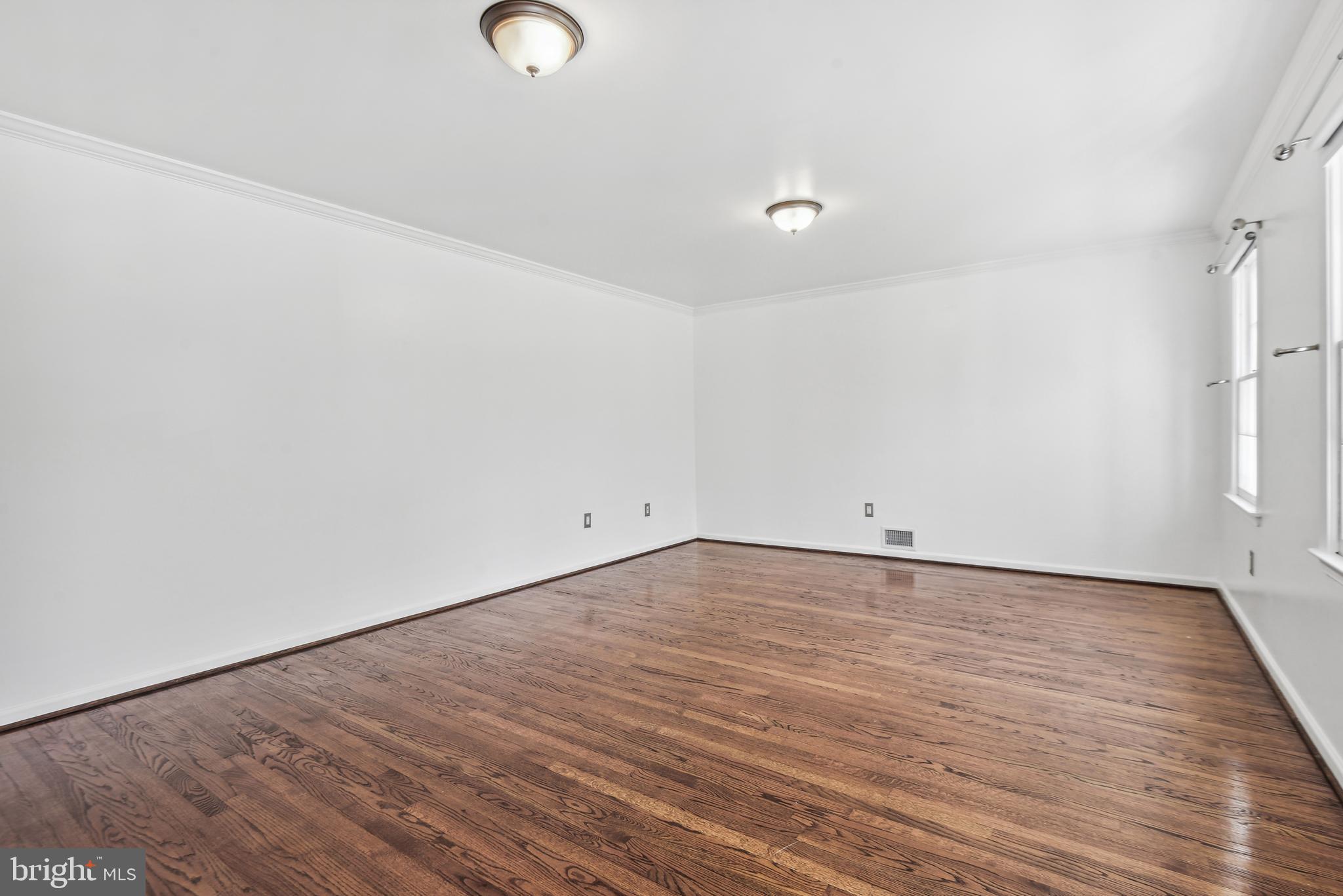 CEDARS OF MC LEAN - Residential