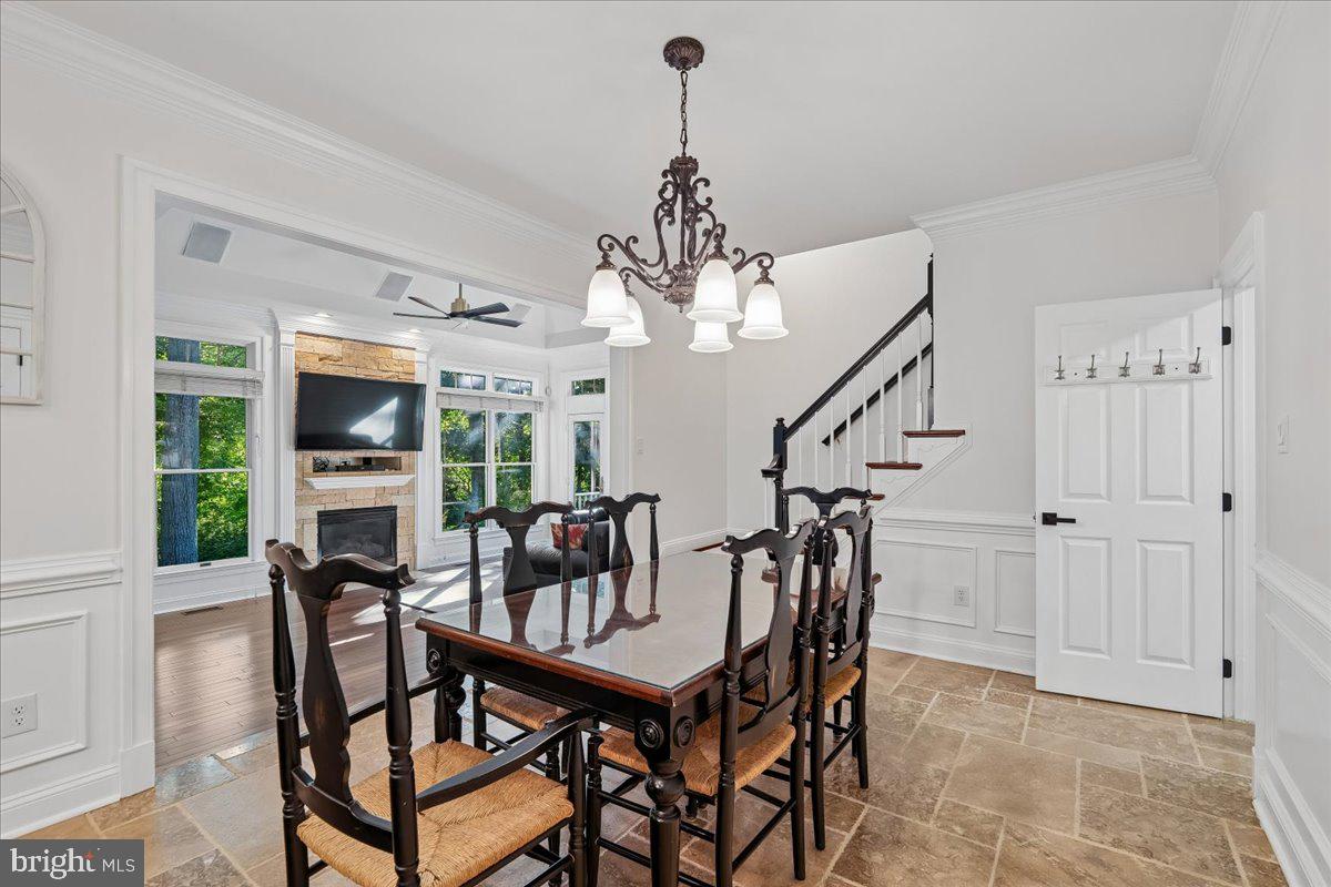VILLAGE OF RIVER HILL - Residential