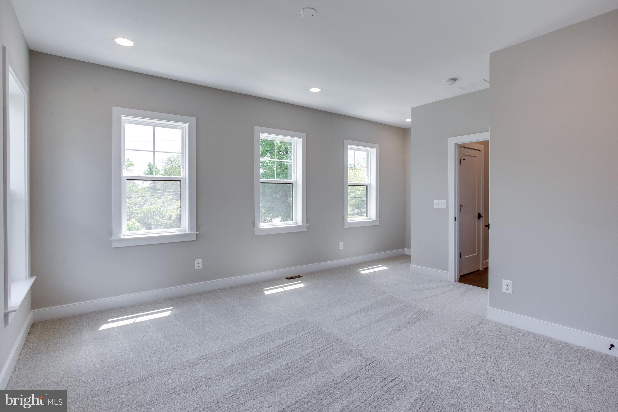 CHESTERBROOK GARDENS - Residential