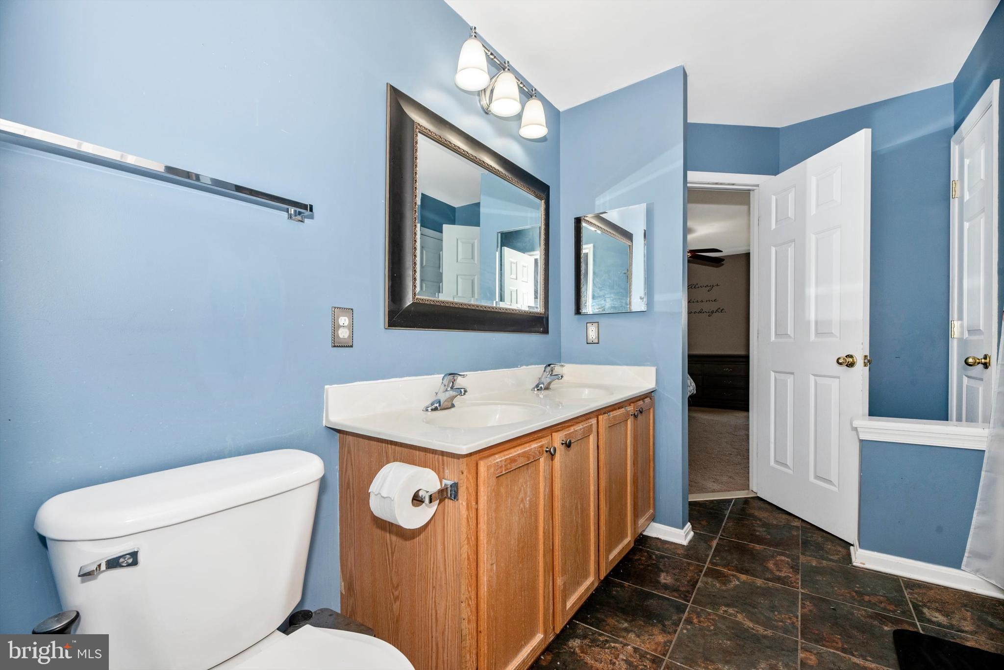 BALLENGER CREEK CENTER POND - Residential