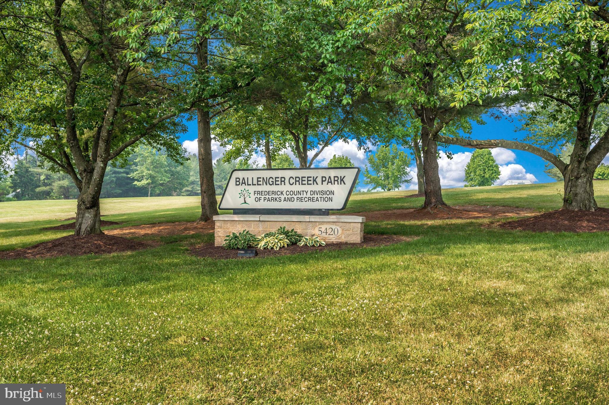 BALLENGER CREEK CENTER POND - Residential