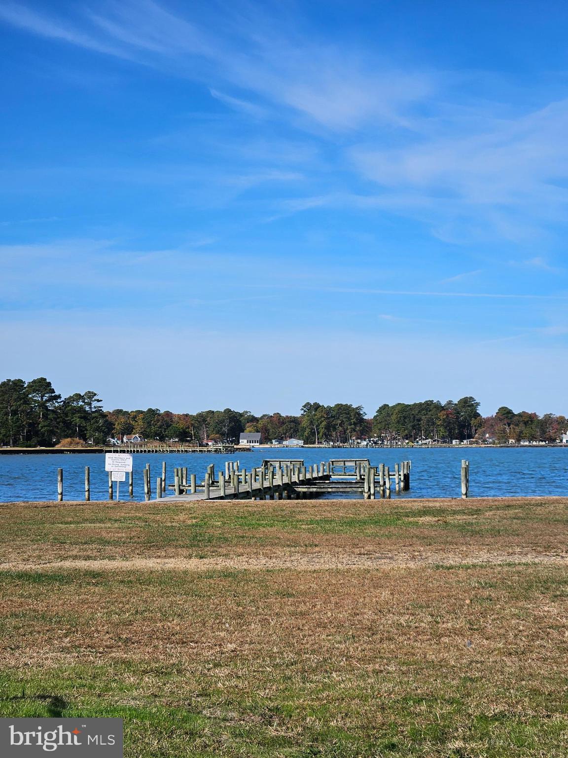 BAY QUARTER SHORES - Residential