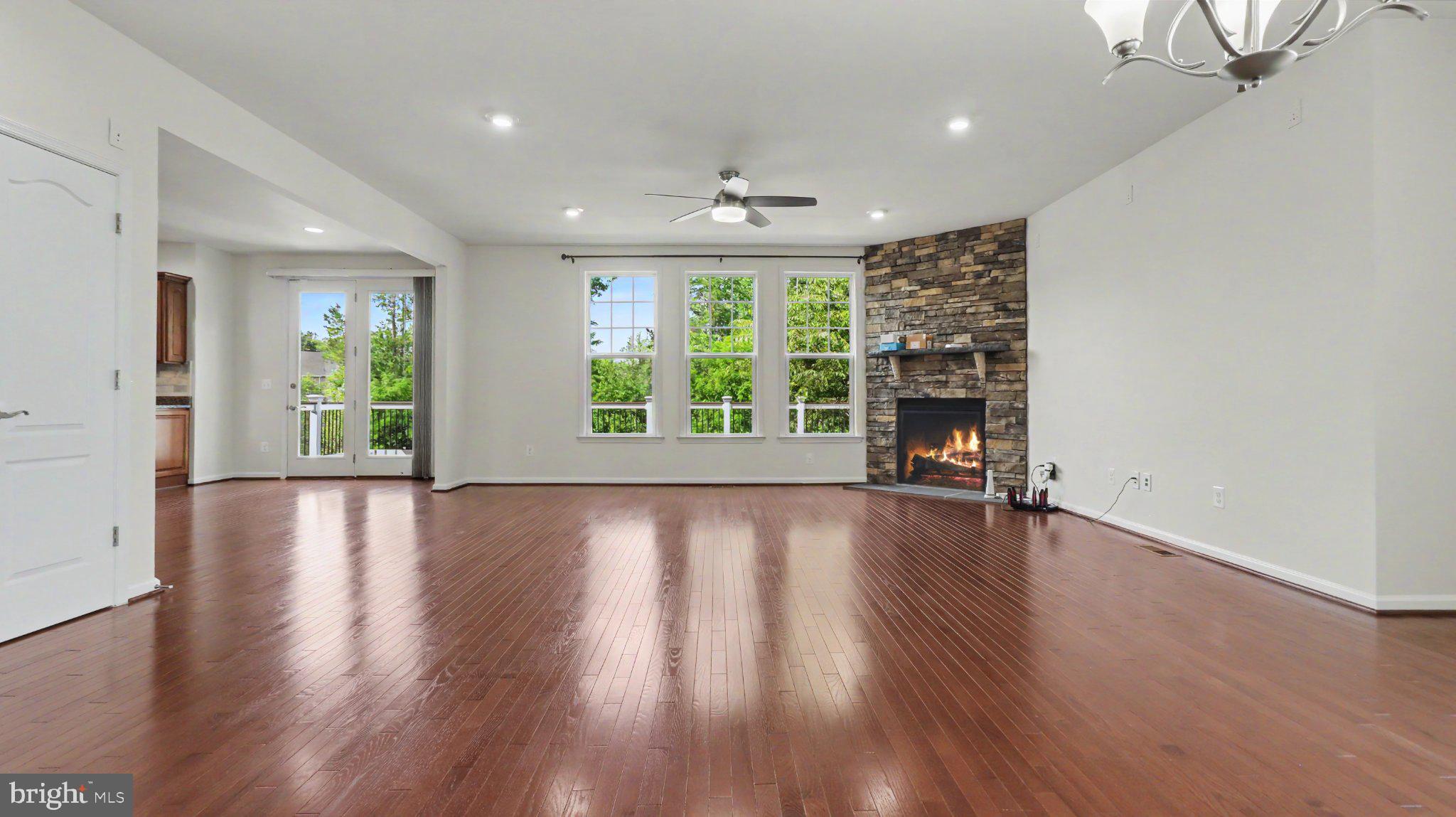 SUNBERRY - Residential