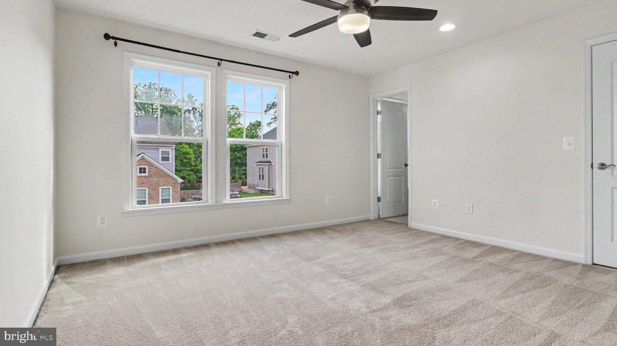 SUNBERRY - Residential