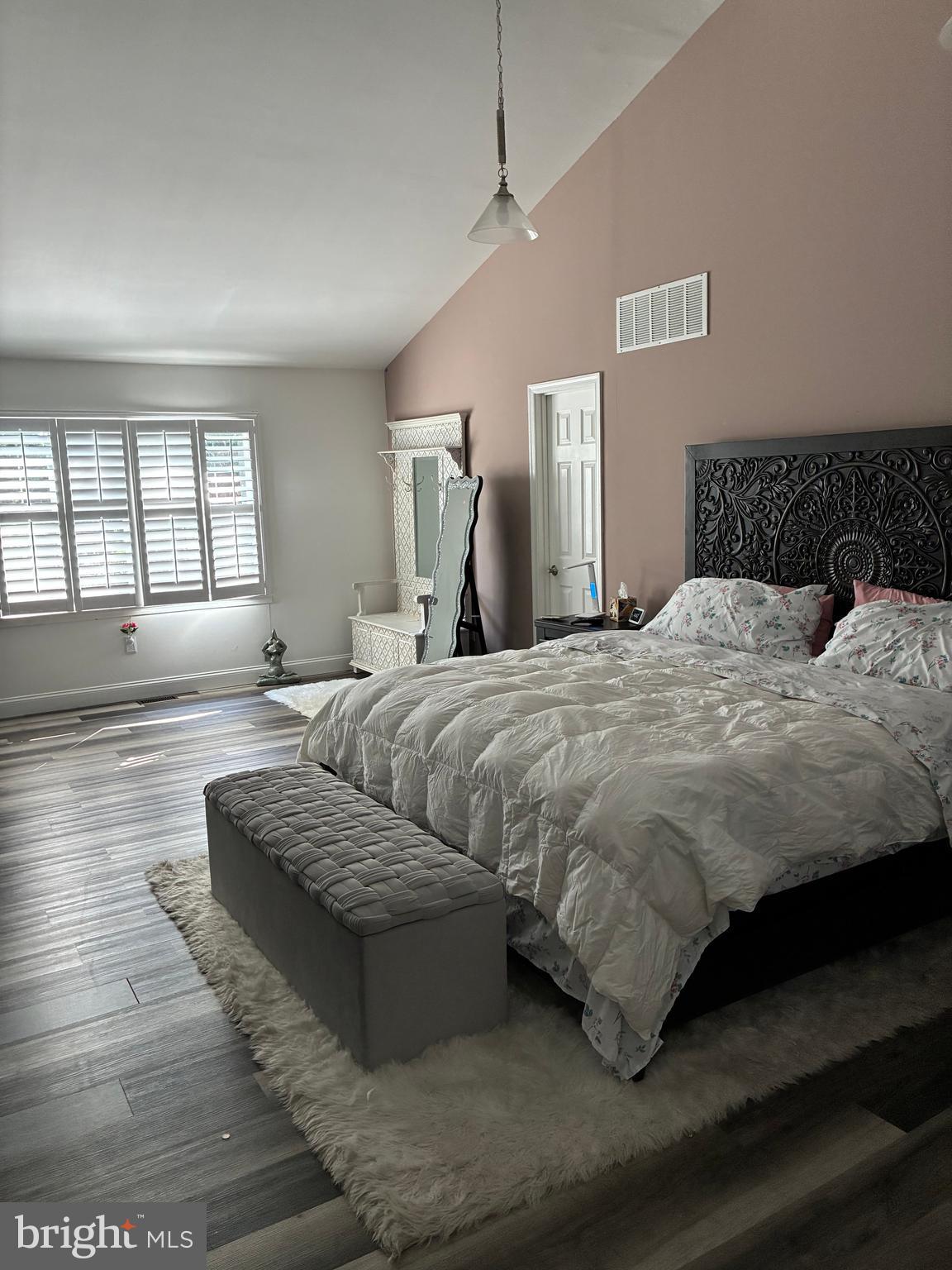 MERRIWEATHER - Residential