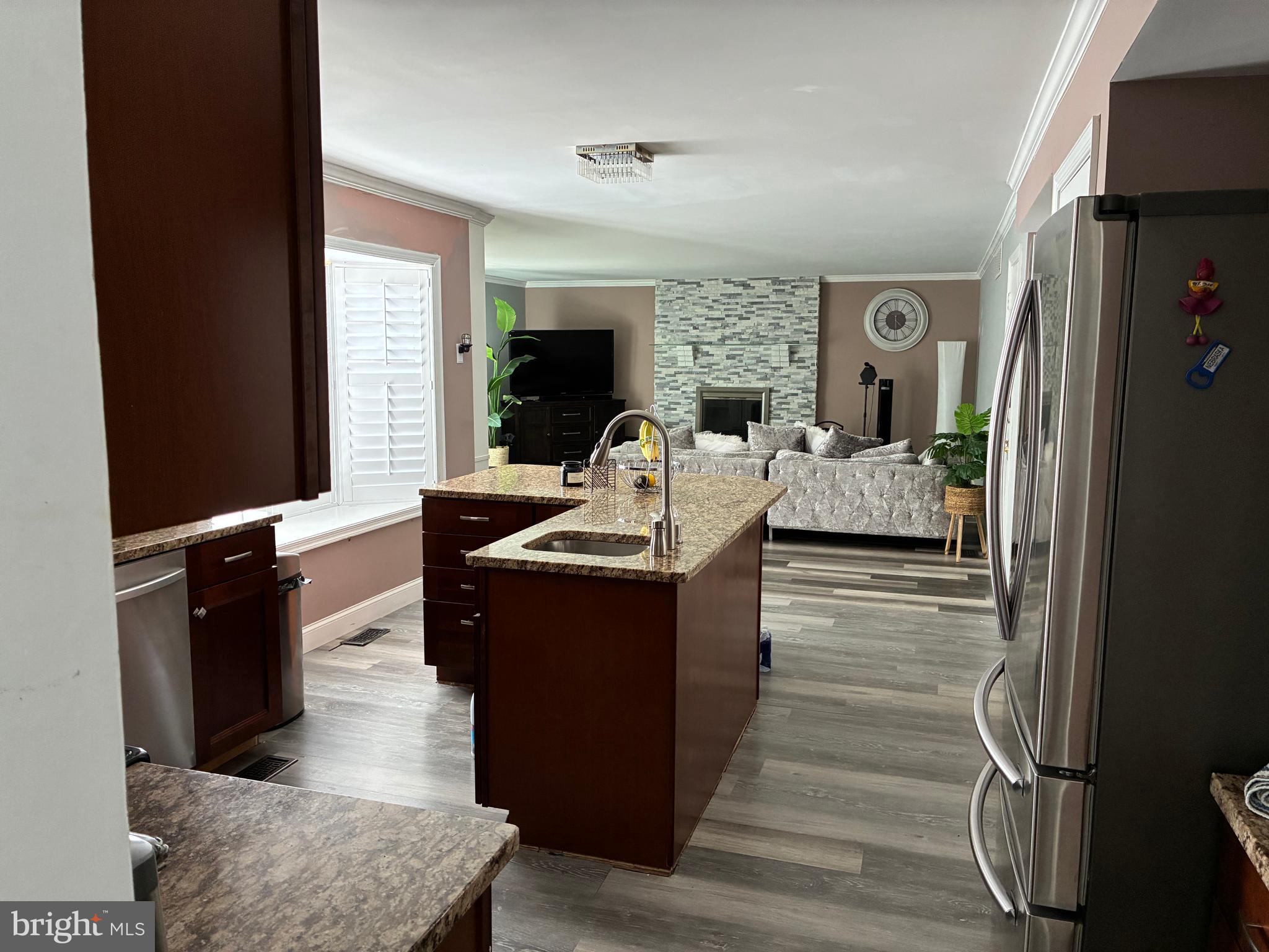 MERRIWEATHER - Residential