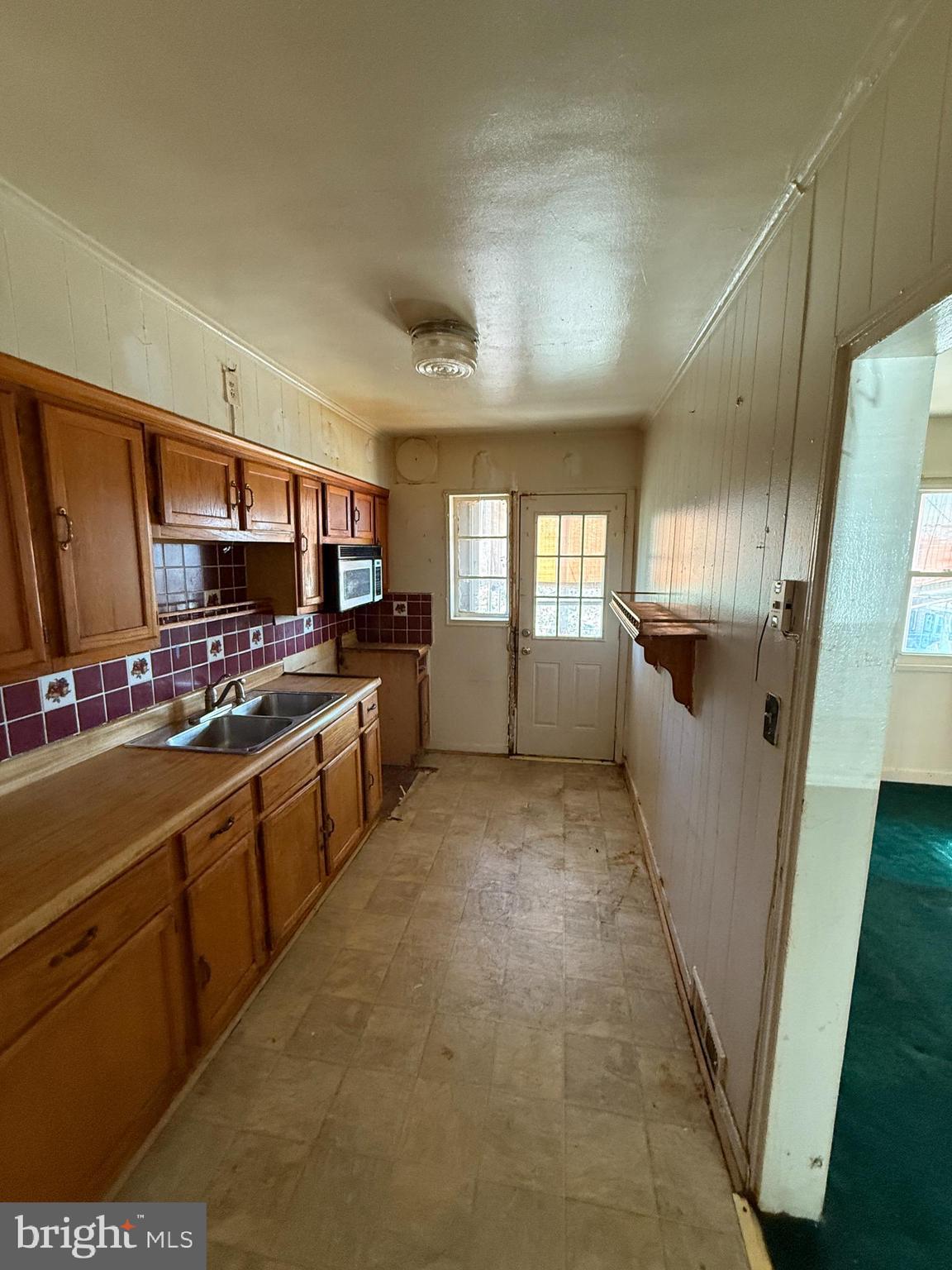 EDMONDSON VILLAGE - Residential