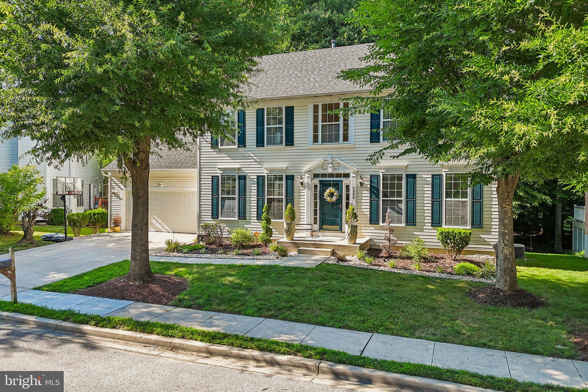 RUSSETT - Residential