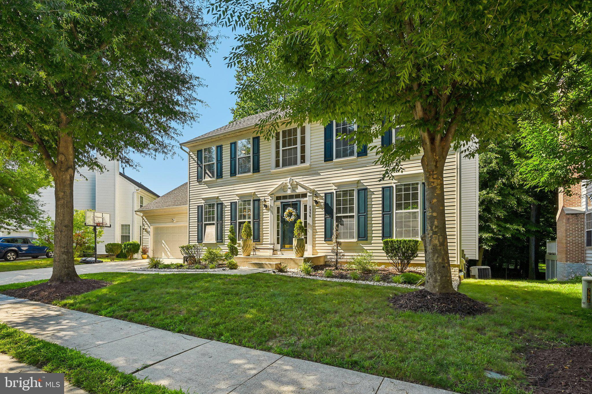 RUSSETT - Residential
