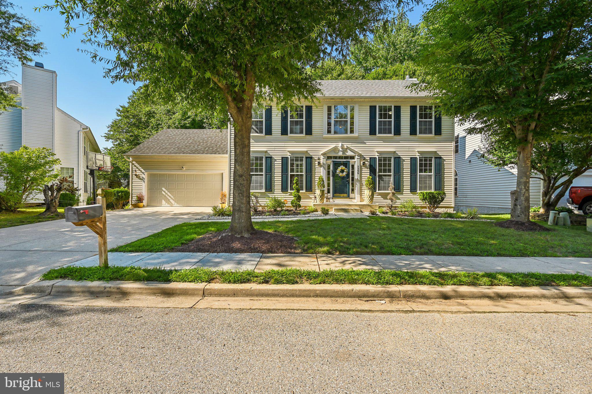 RUSSETT - Residential