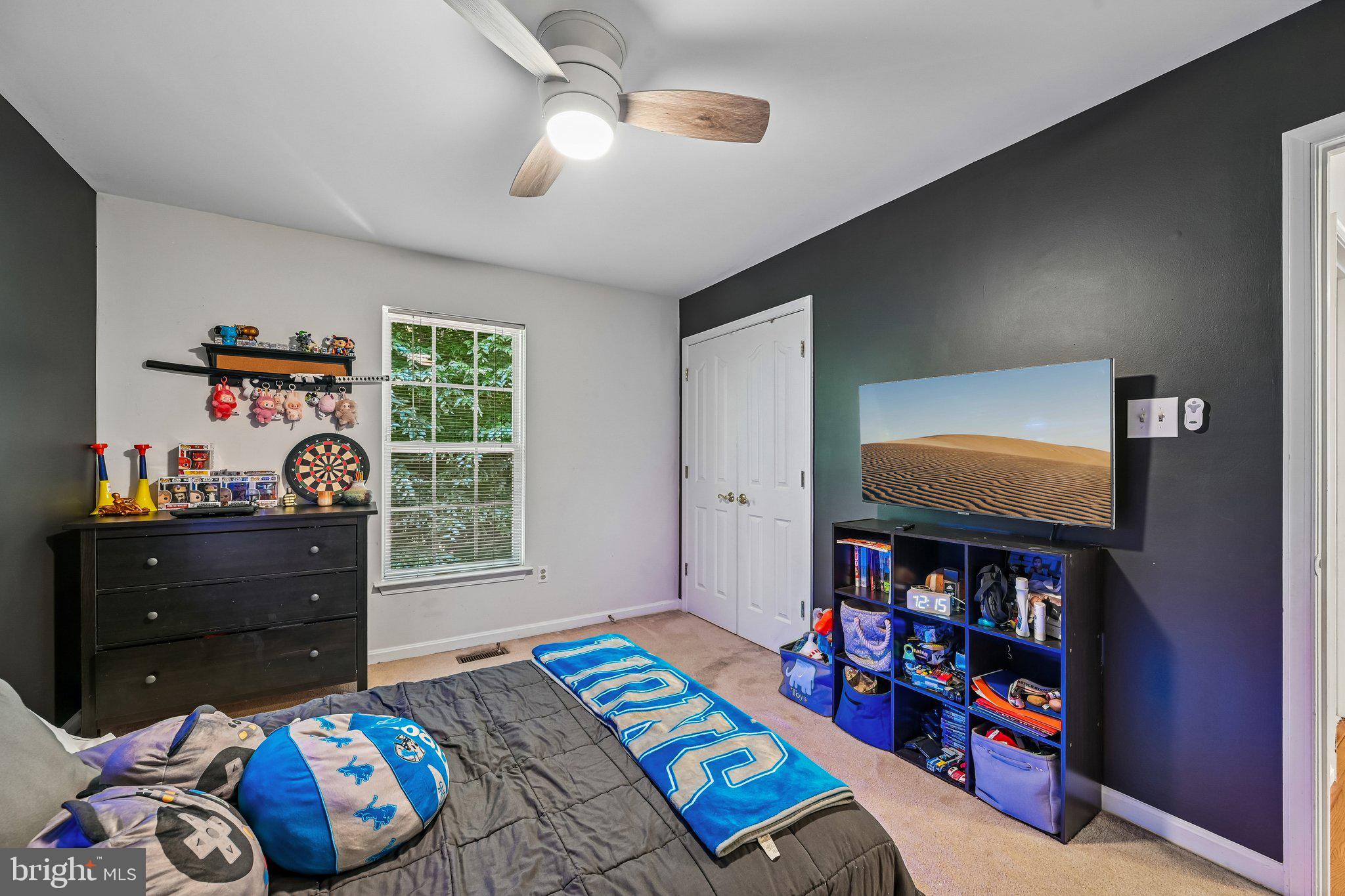 RUSSETT - Residential