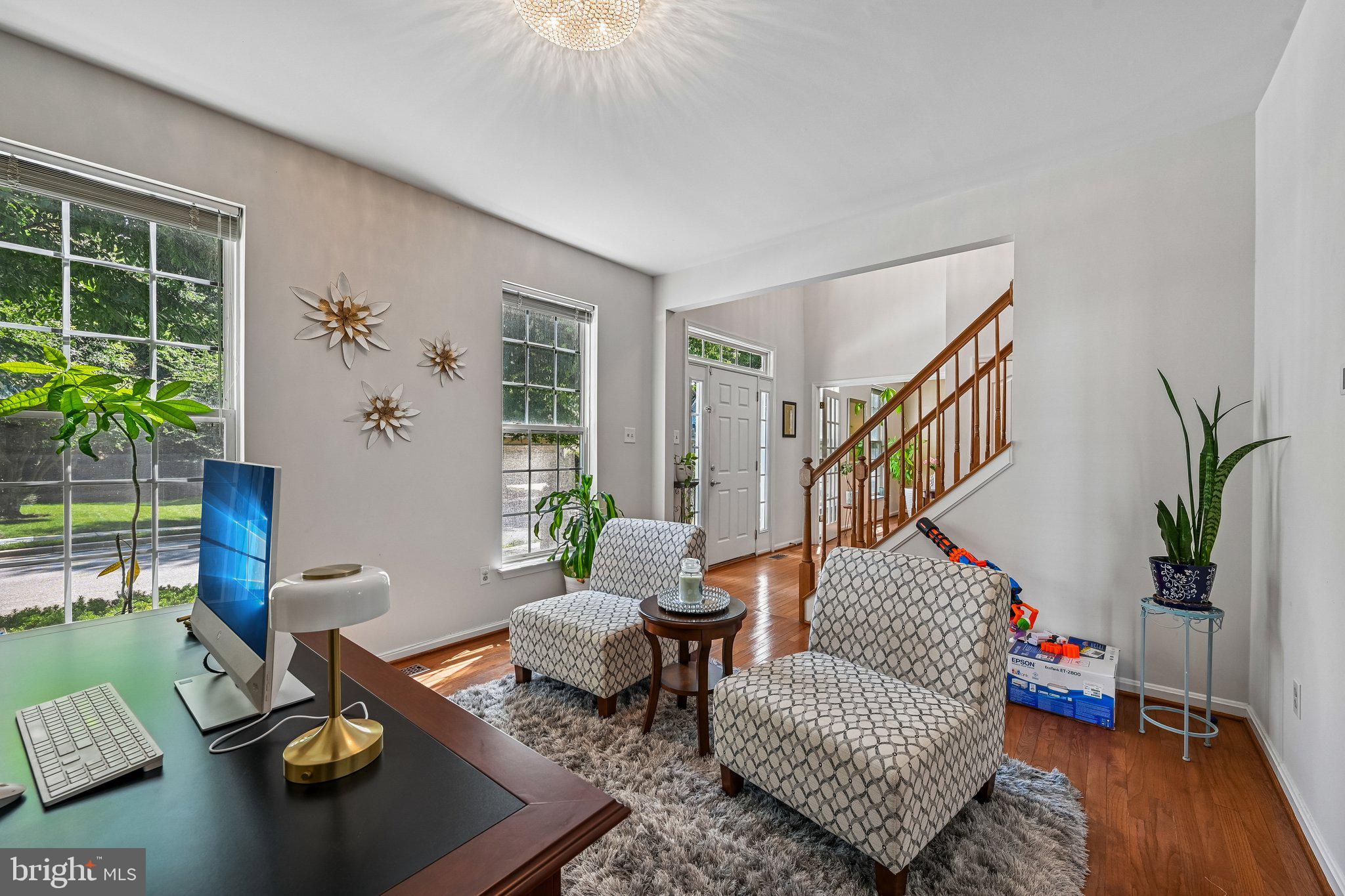 RUSSETT - Residential