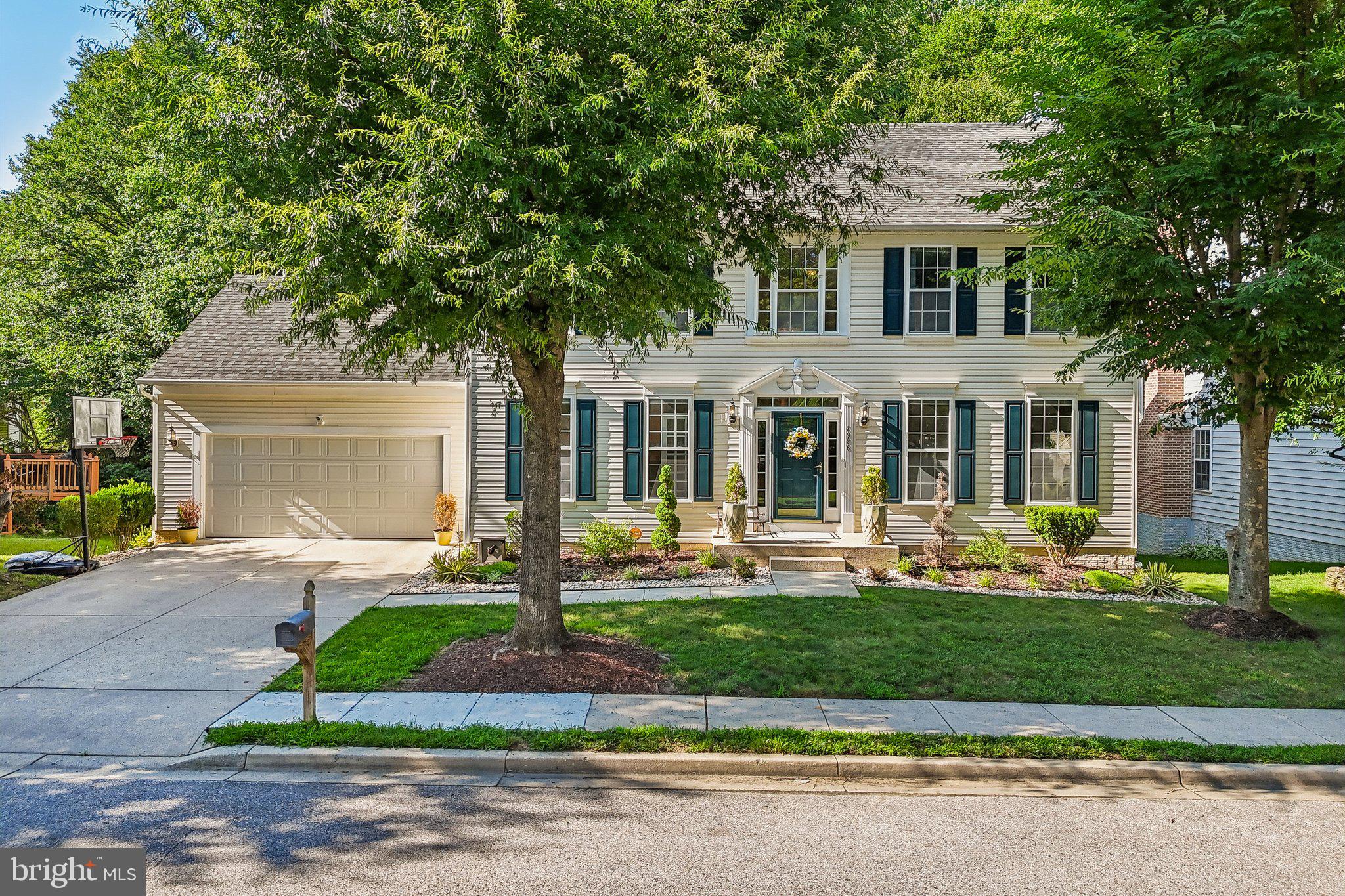 RUSSETT - Residential