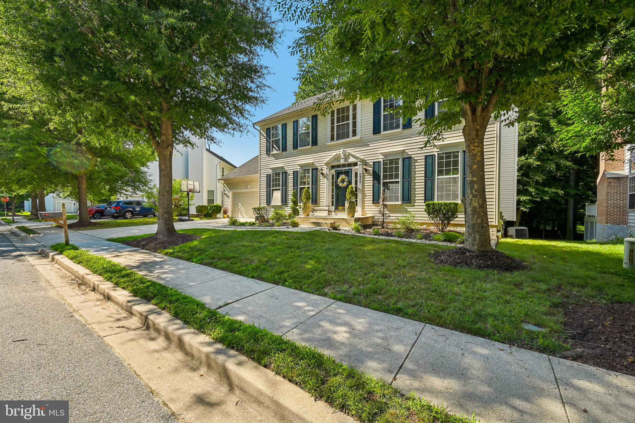 RUSSETT - Residential