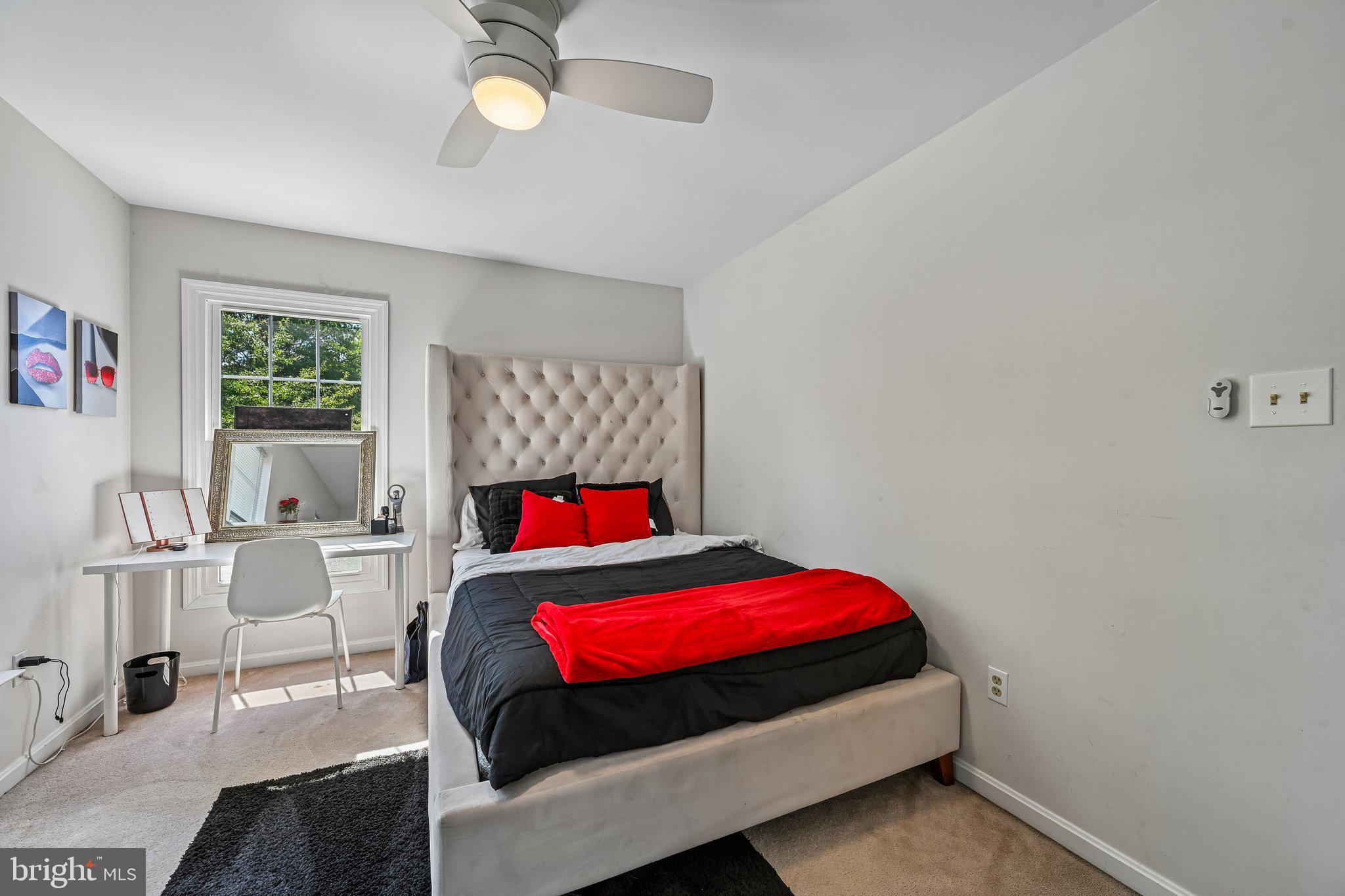 RUSSETT - Residential