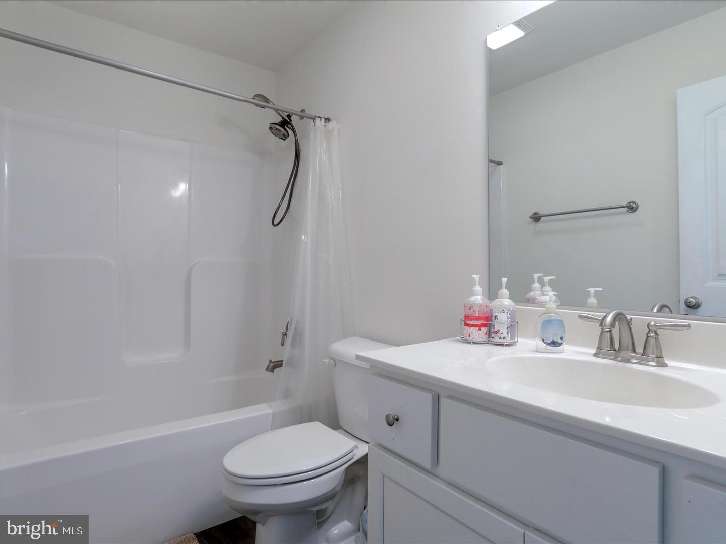 BRIDLE CREEK - Residential Lease